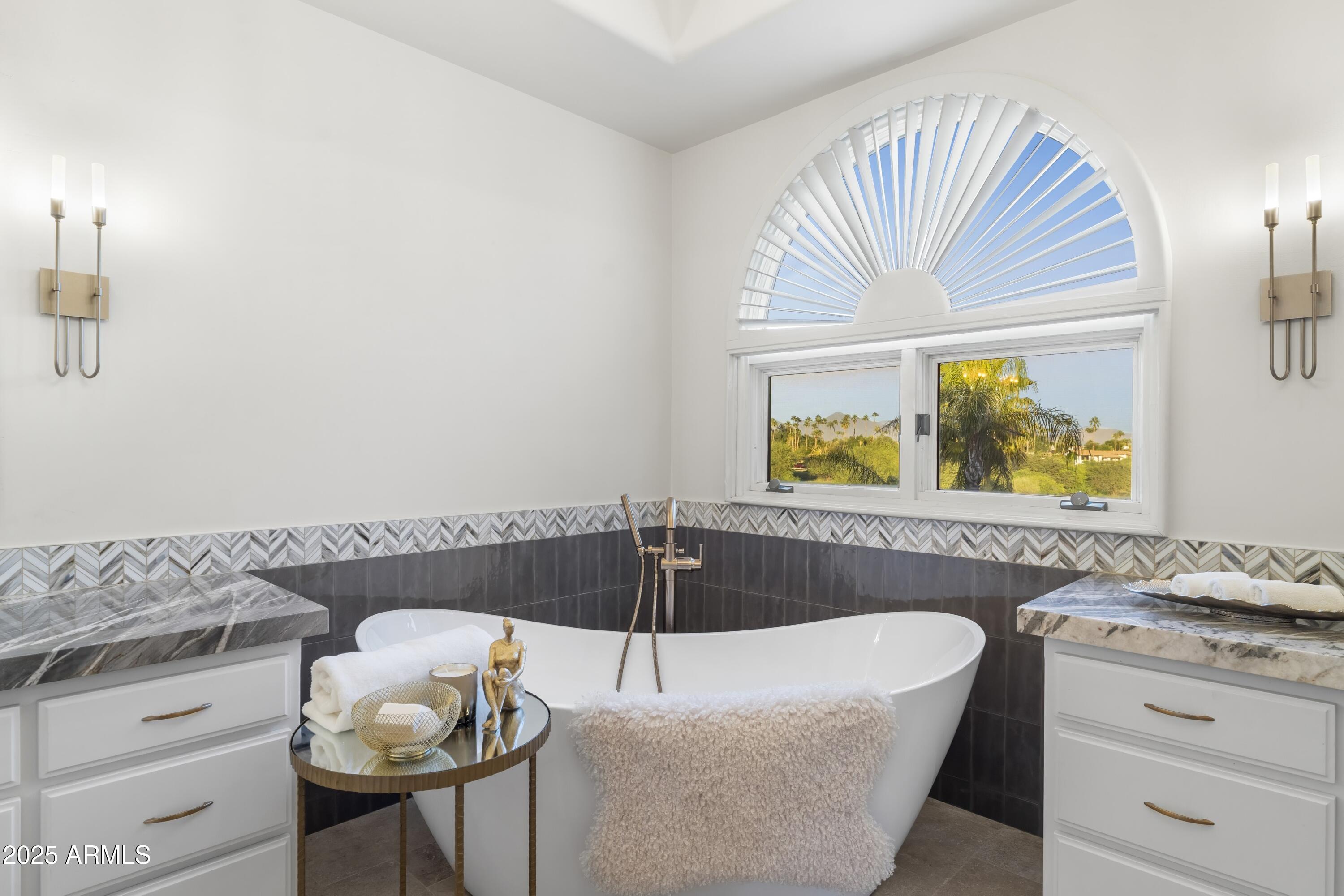 8560 N CANTA BELLO Drive