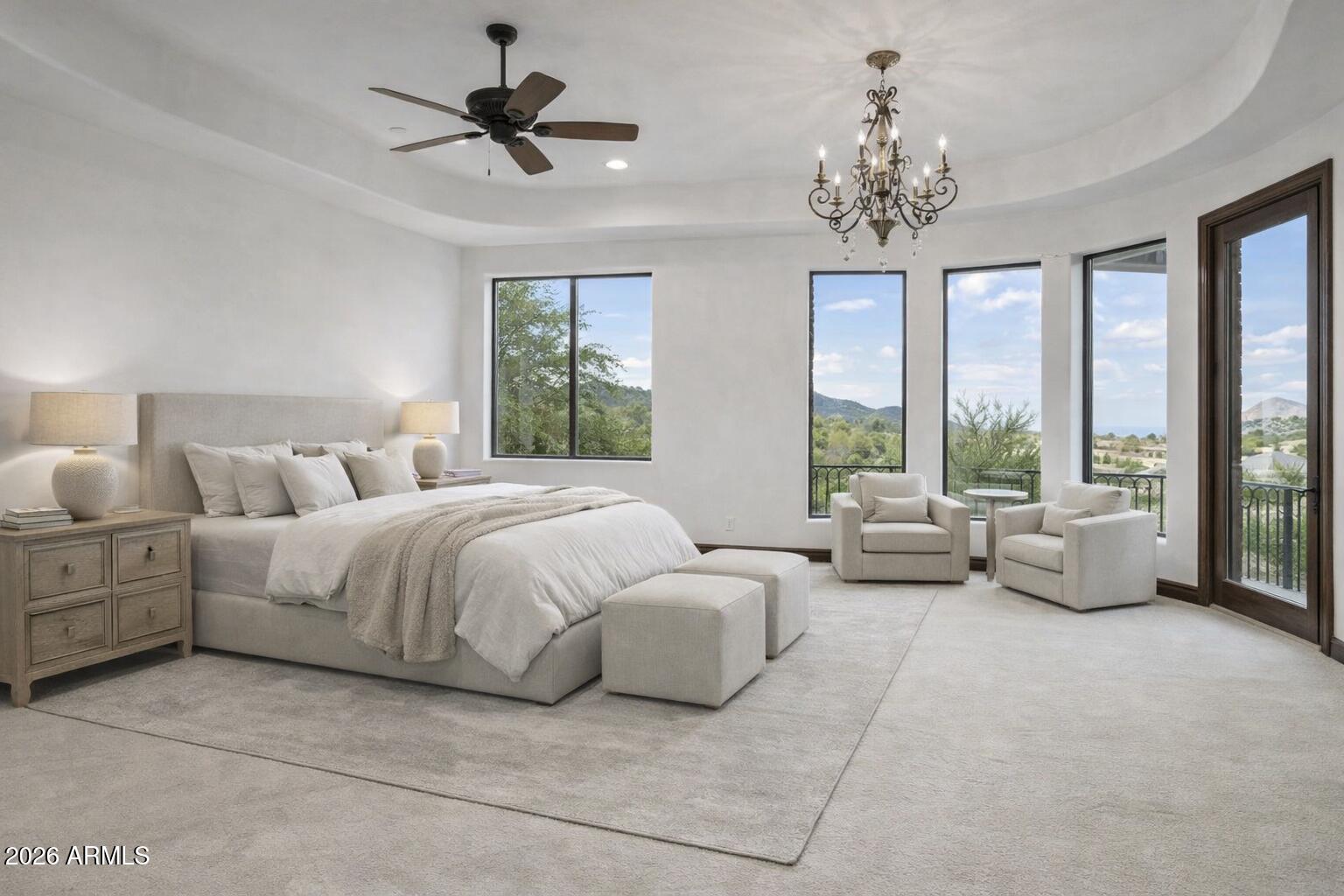 10537 N CRESTVIEW Drive