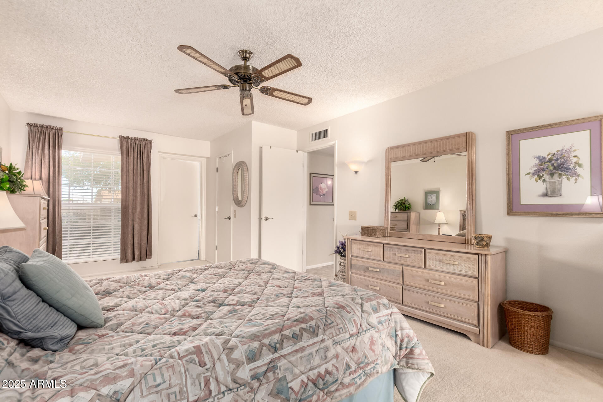 13412 W DESERT GLEN Drive