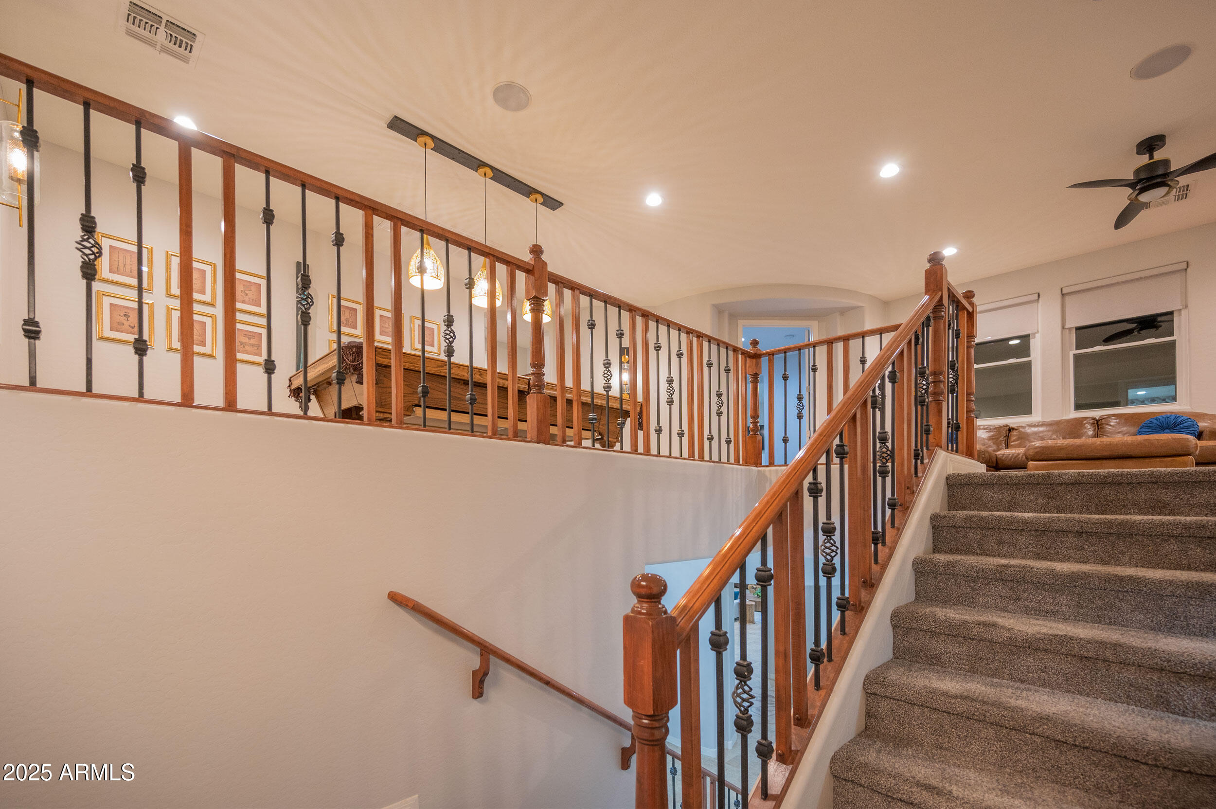 6311 S Roanoke Street