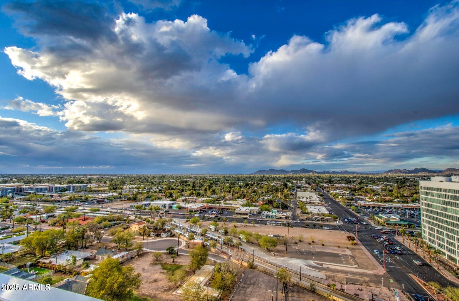 4750 N CENTRAL Avenue L8