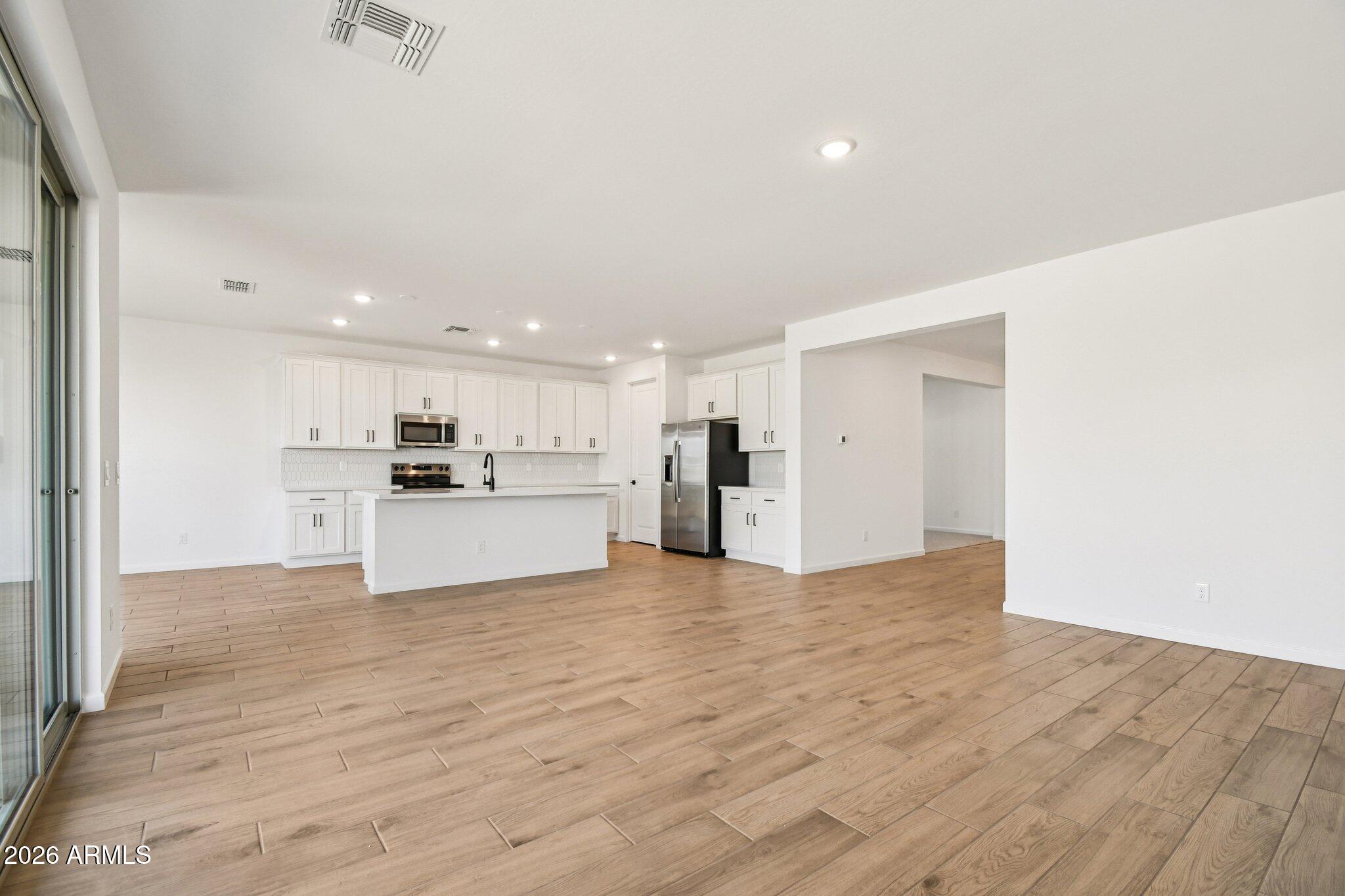 32116 N BUCKAROO Road