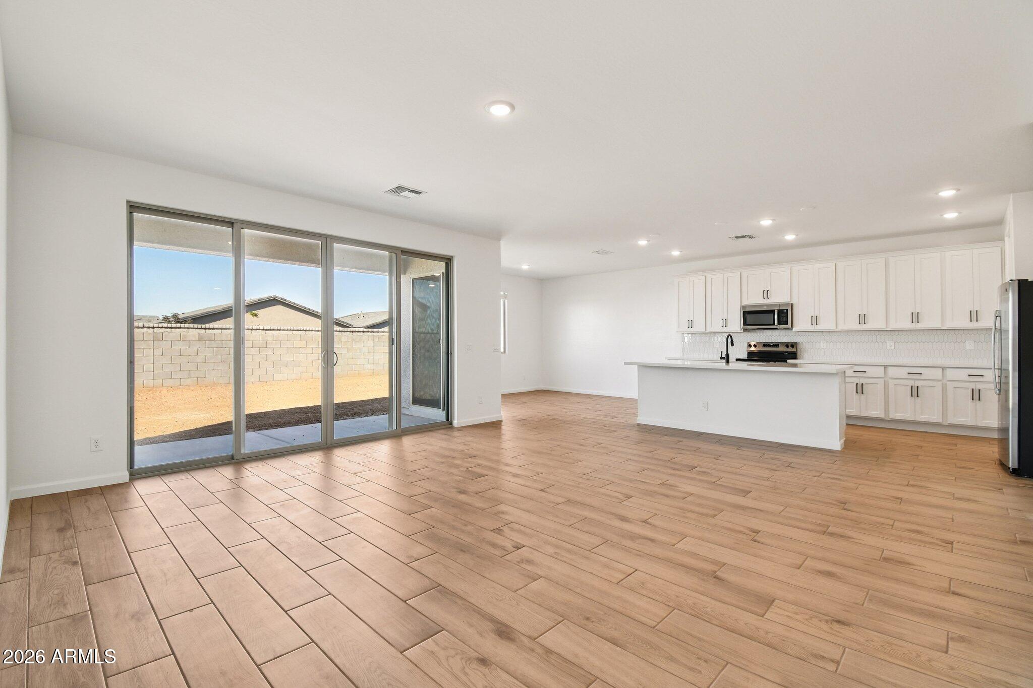 32116 N BUCKAROO Road