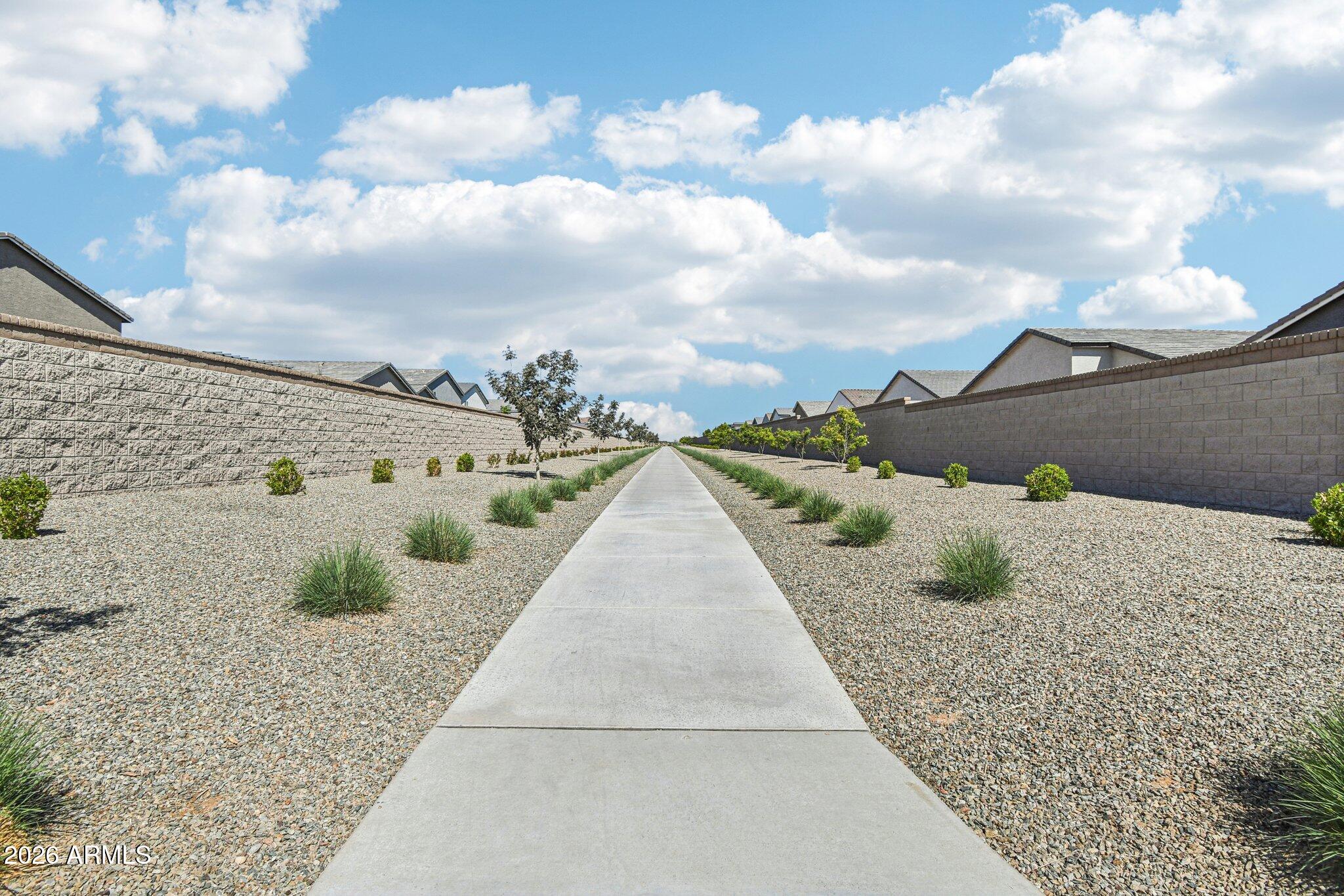 32116 N BUCKAROO Road