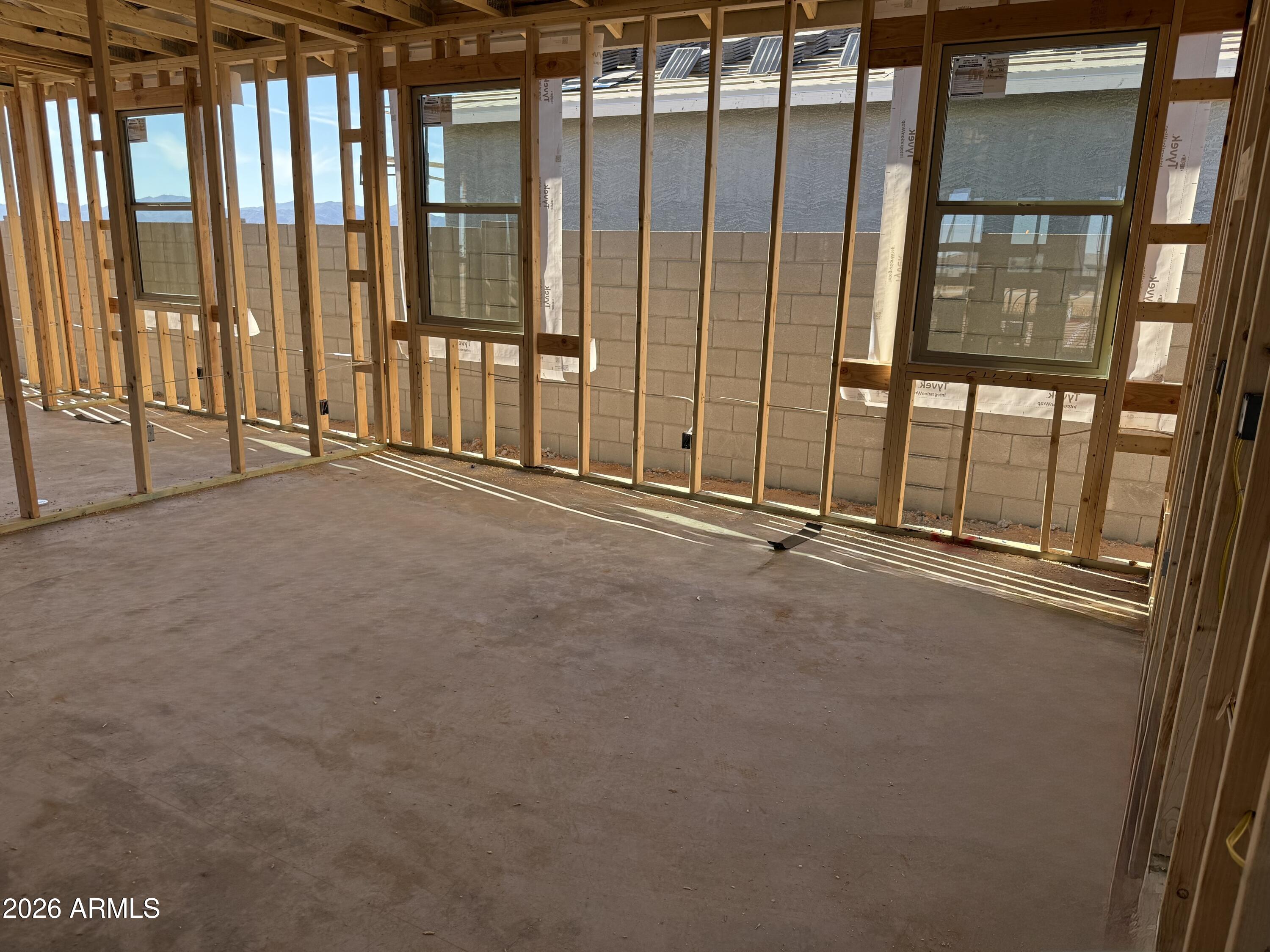 18235 W CAMINO DE ORO