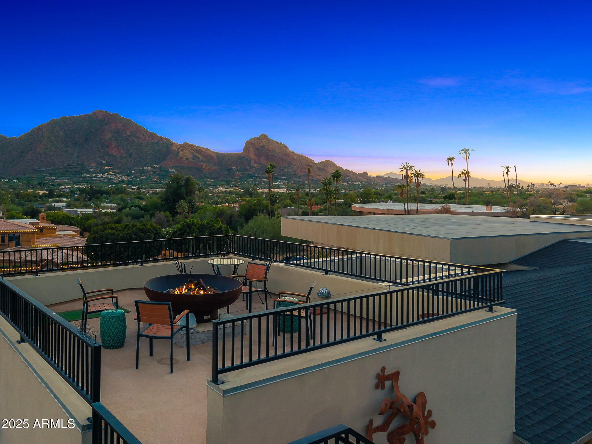 5826 E INDIAN BEND Road