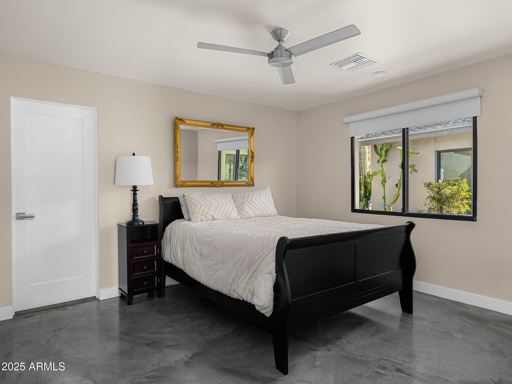 5826 E INDIAN BEND Road