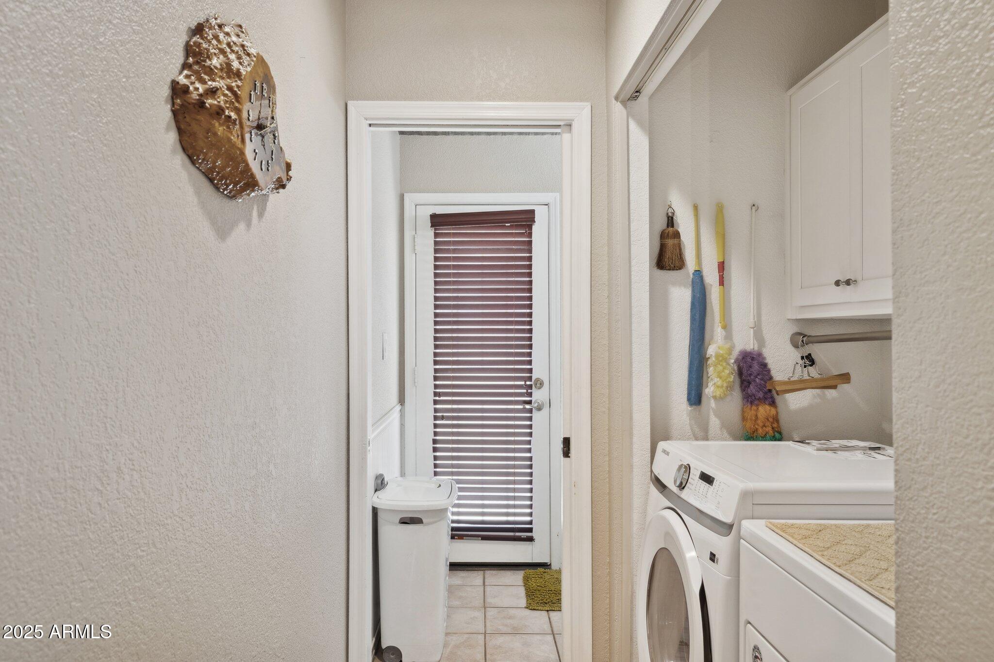 1467 E BOSTON Street