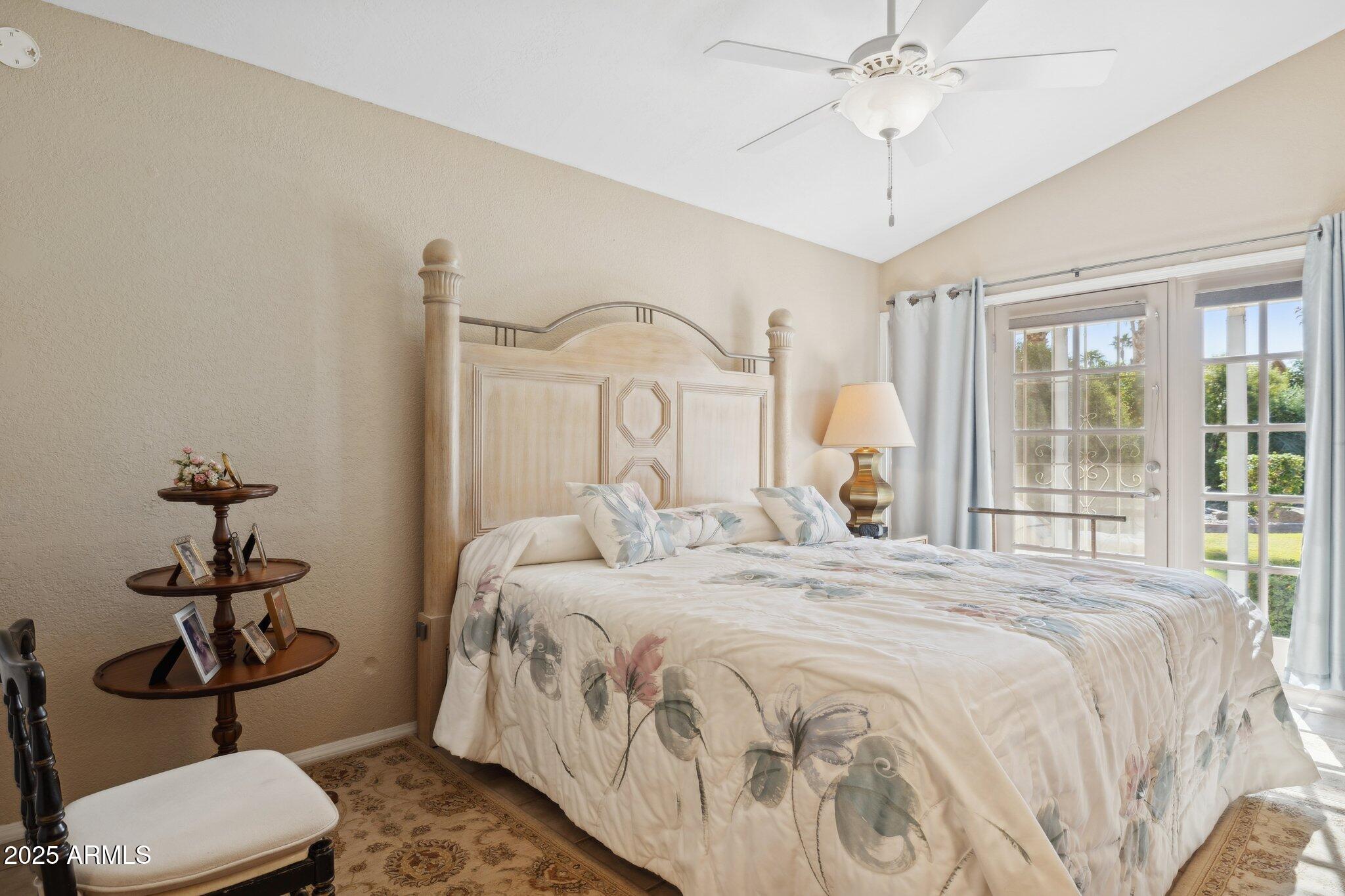 1467 E BOSTON Street