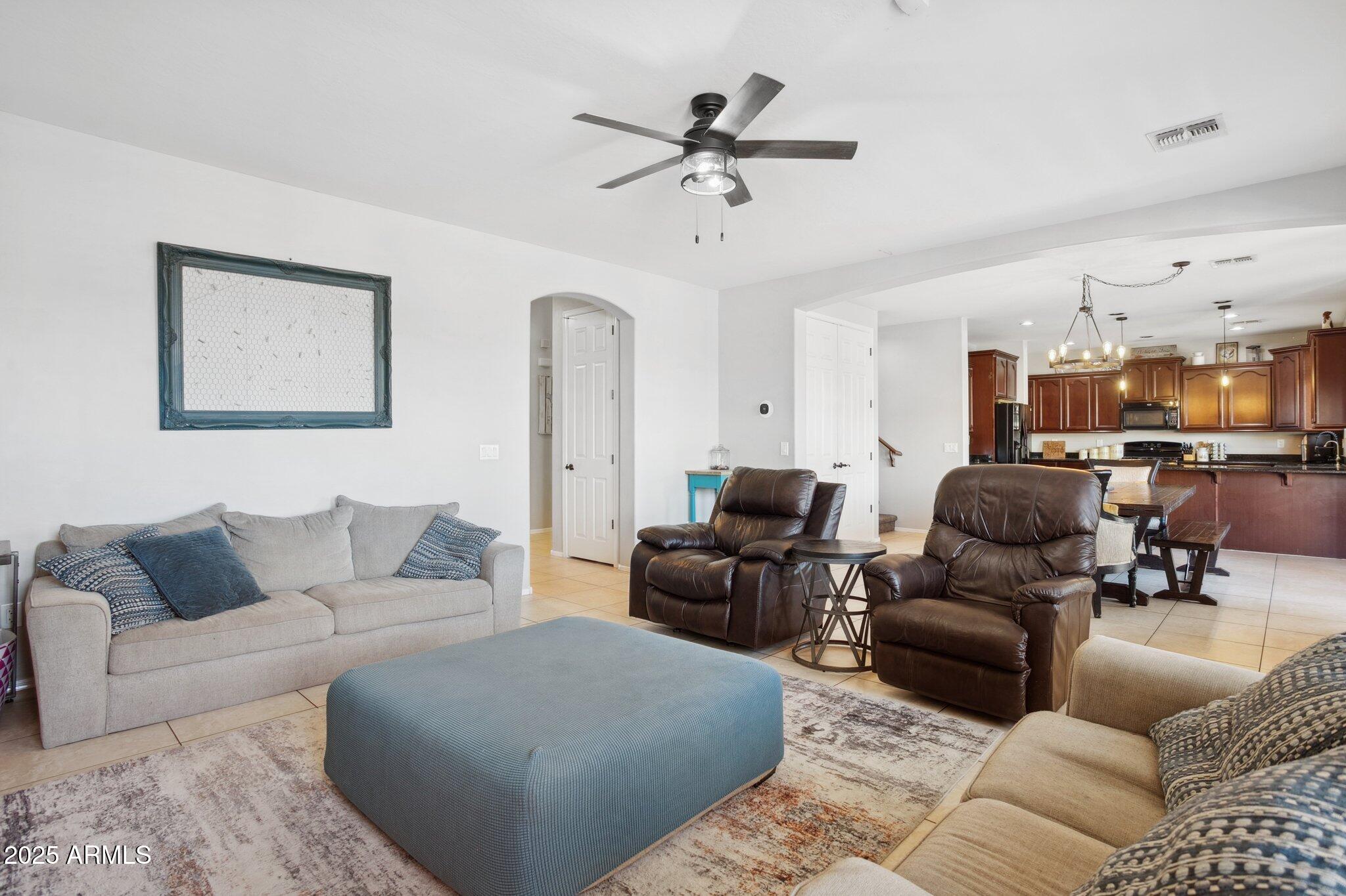 30522 N REBECCA Lane