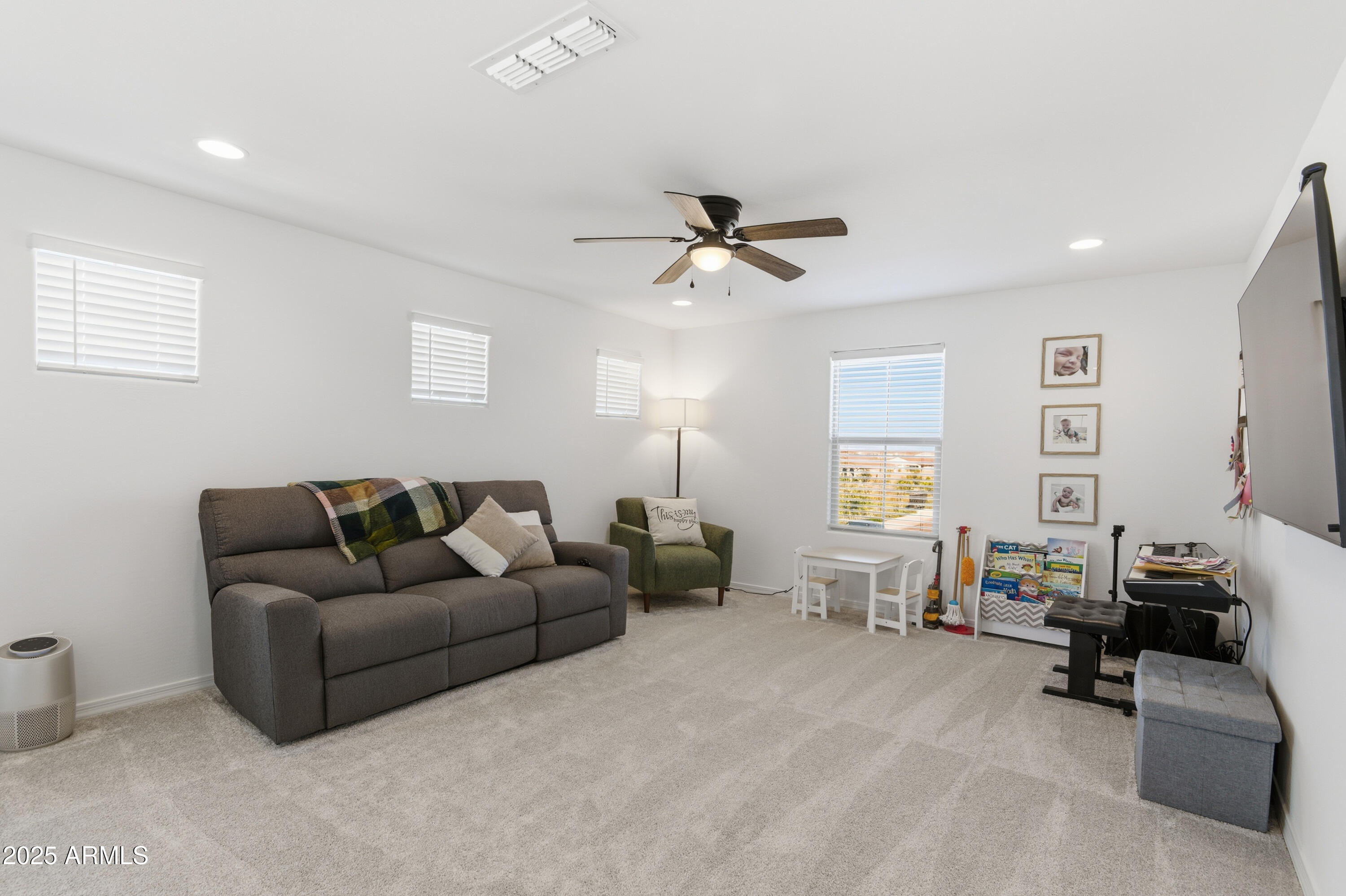 10941 E TEXAS Avenue