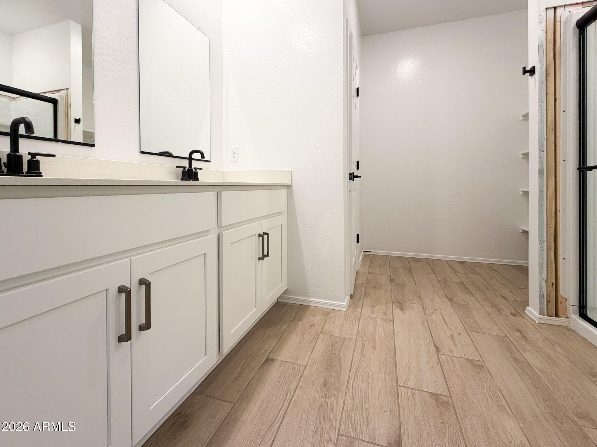 24200 W BOWKER Street