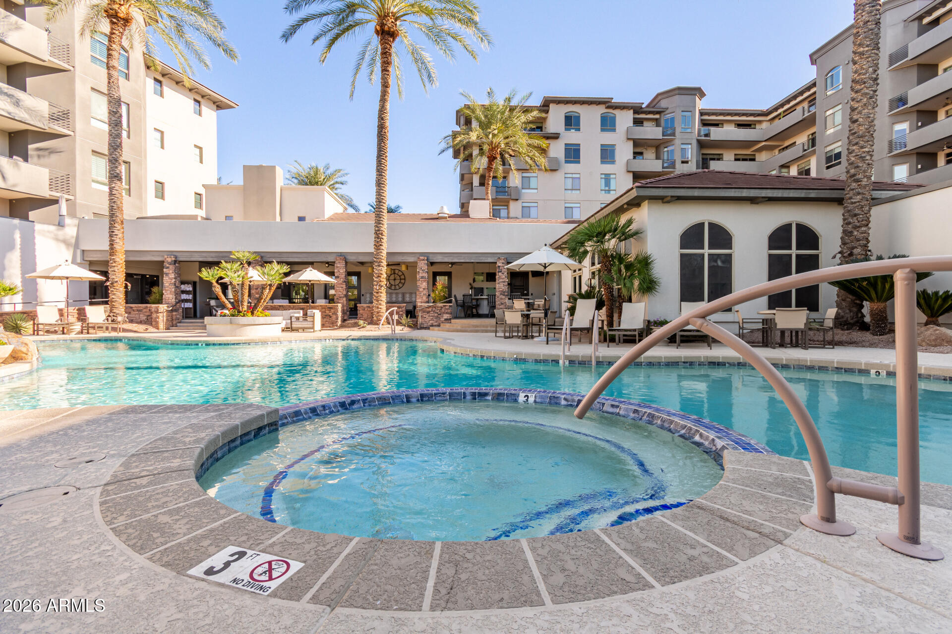 15802 N 71ST Street, 406