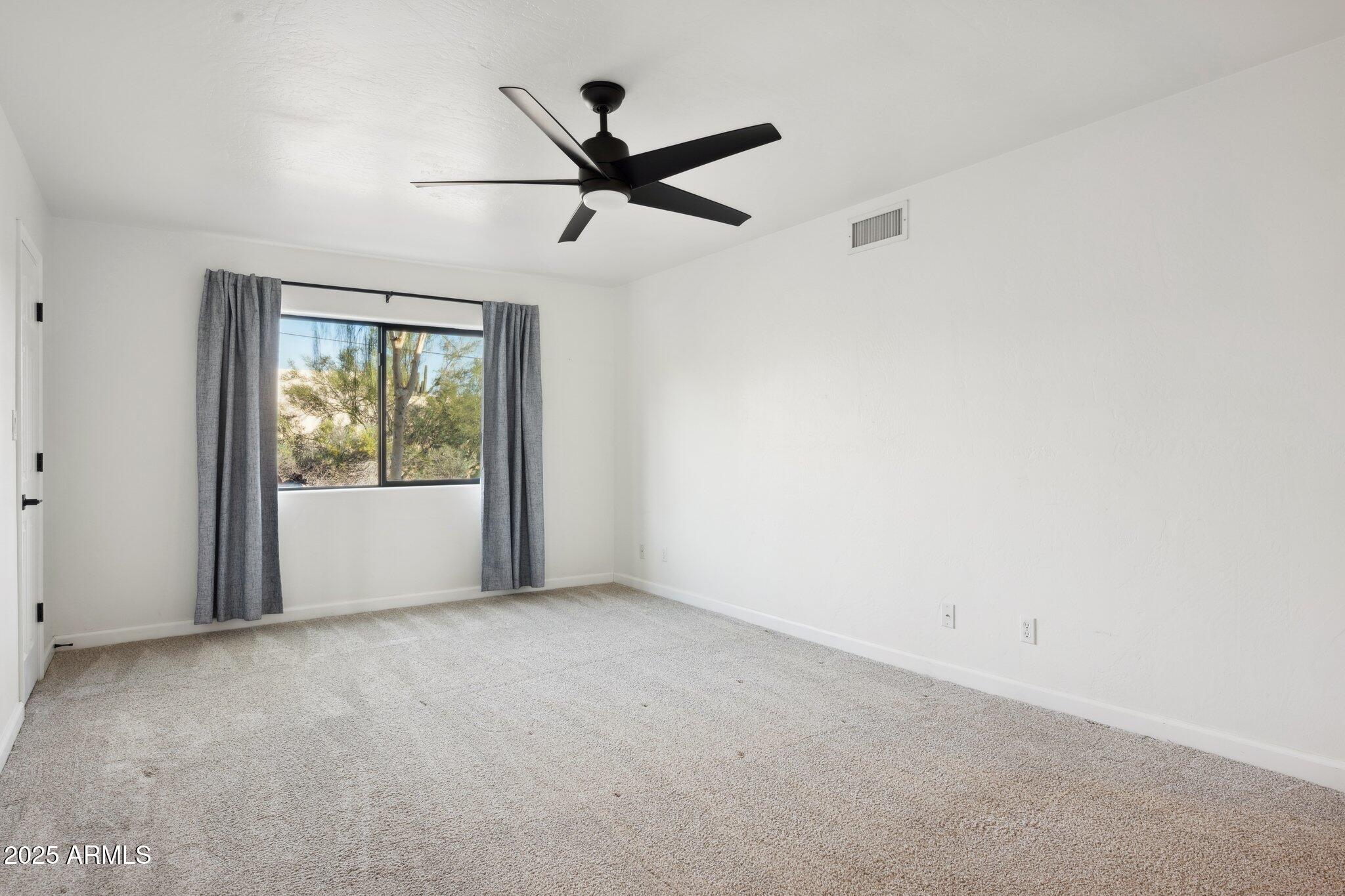 6548 E BARWICK Drive