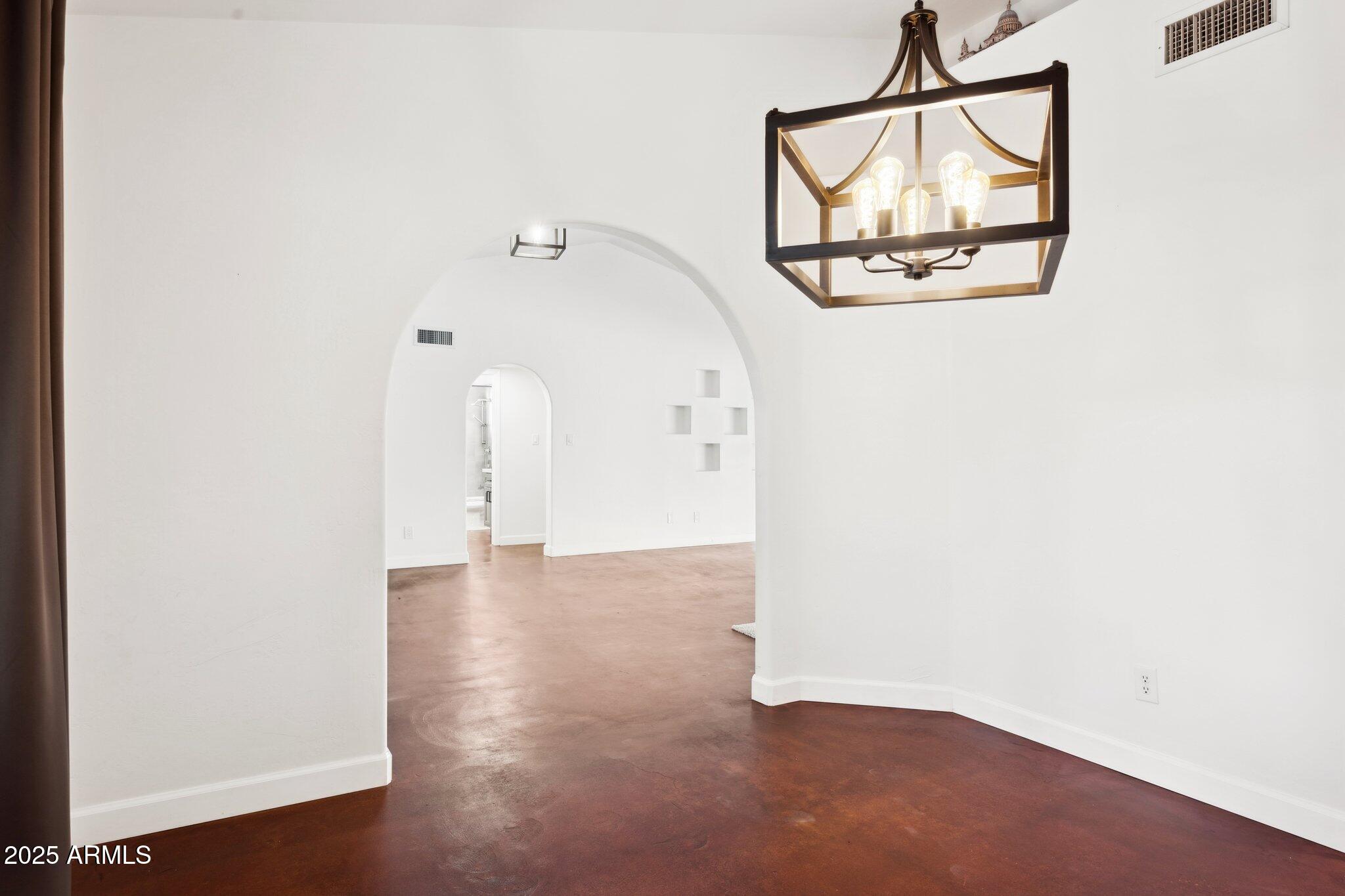 6548 E BARWICK Drive