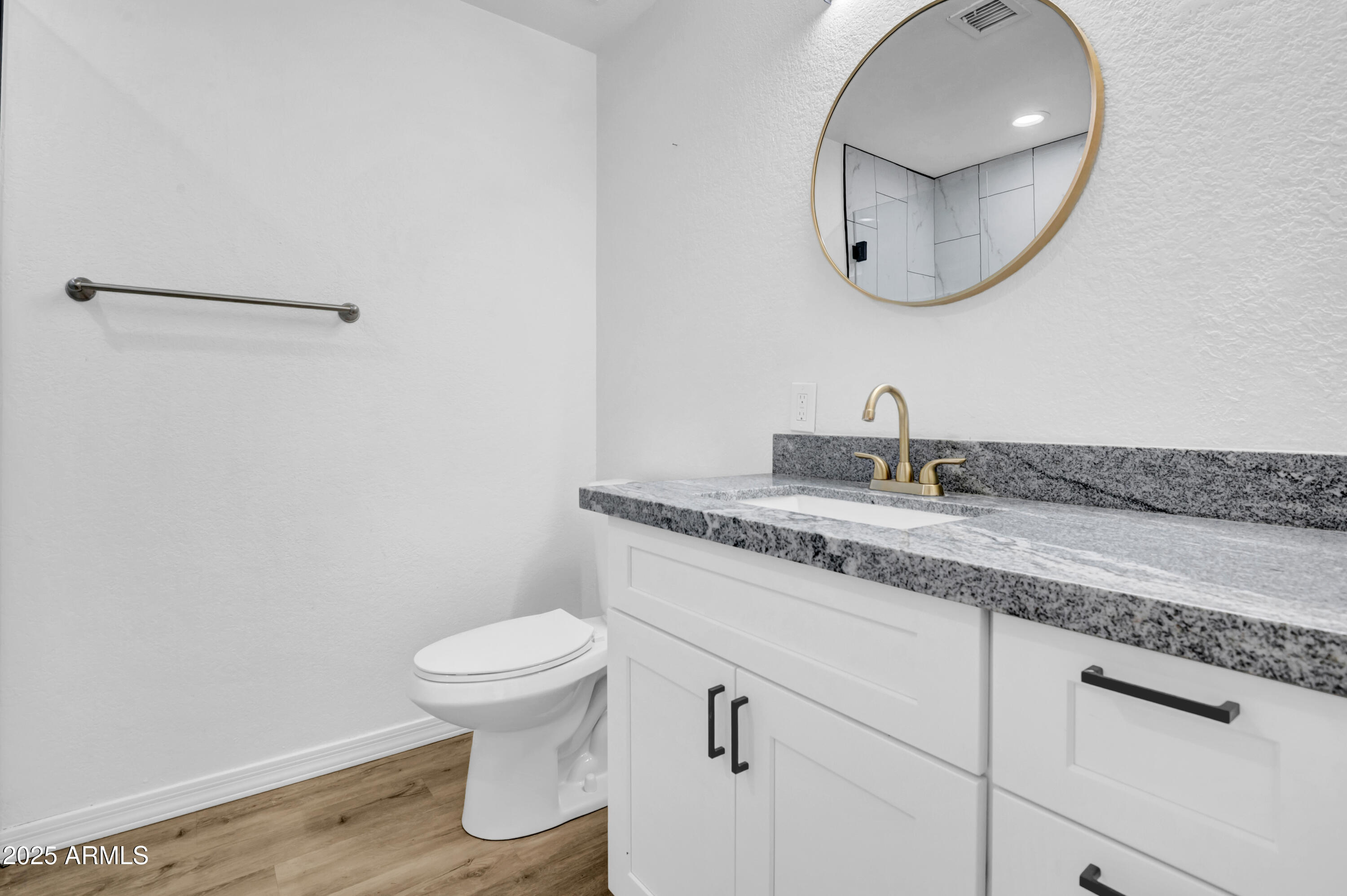 3641 W SARAGOSA Street