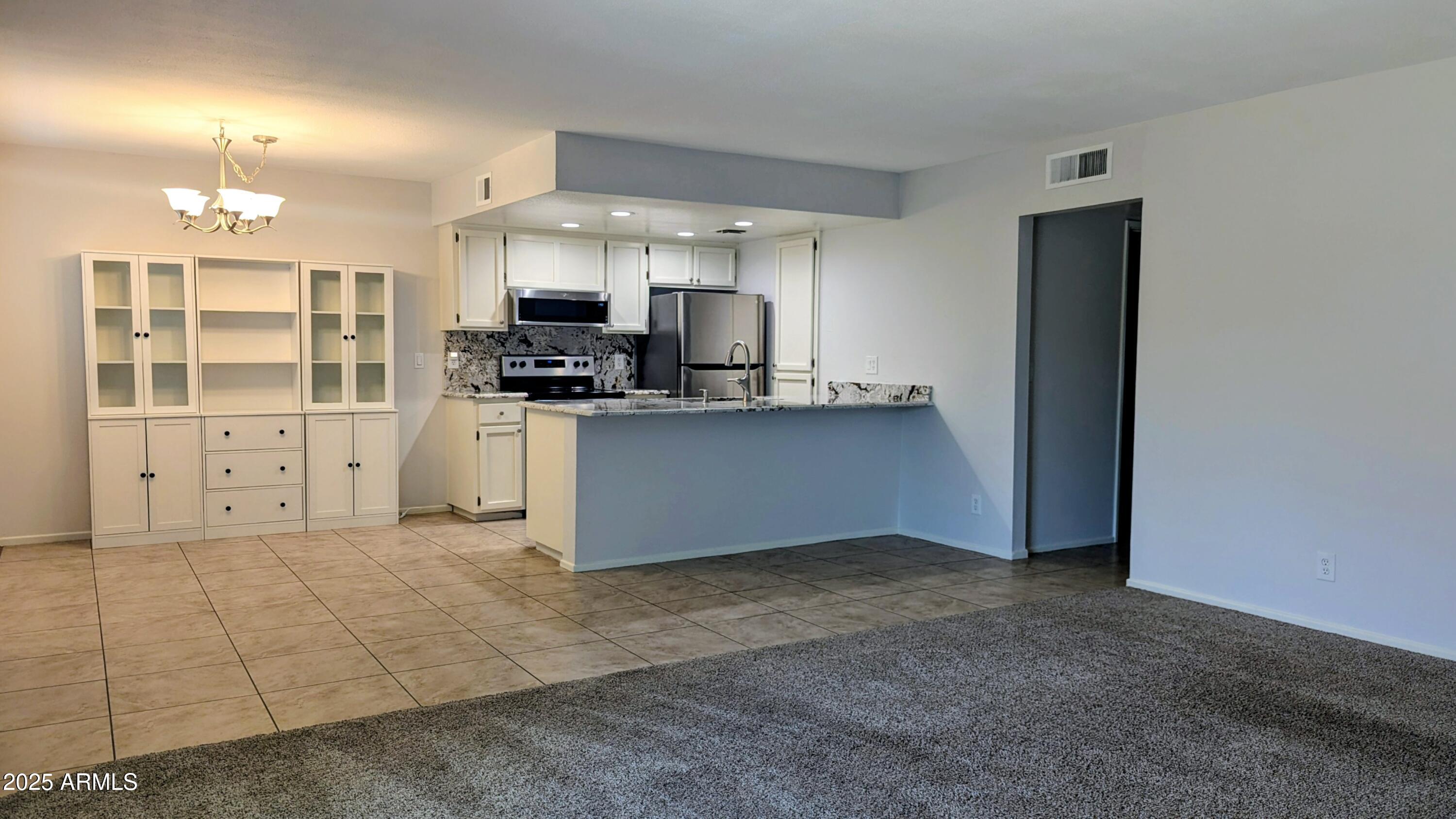 2228 E CAMPBELL Avenue 234