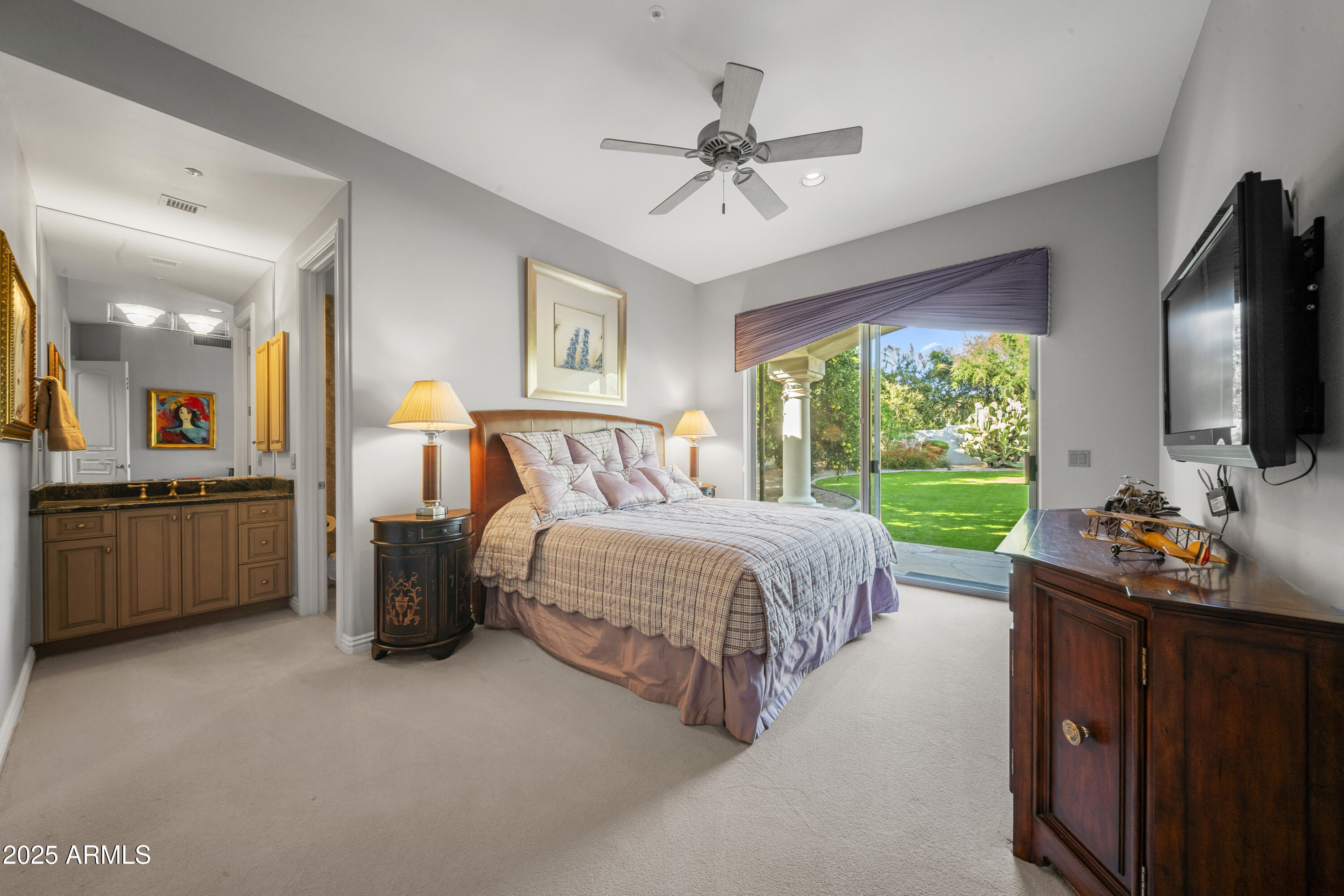 8350 E VIA DEL SOL Drive