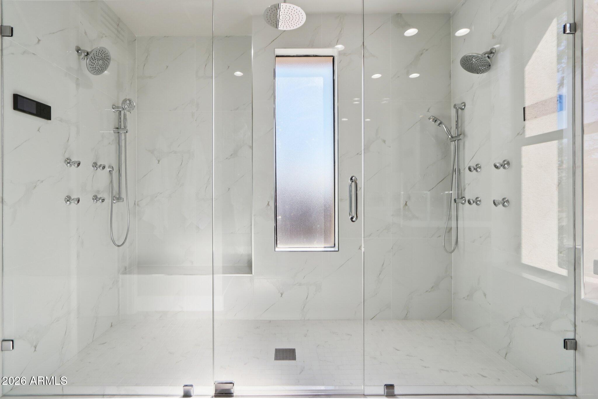 8989 N GAINEY CENTER Drive 237