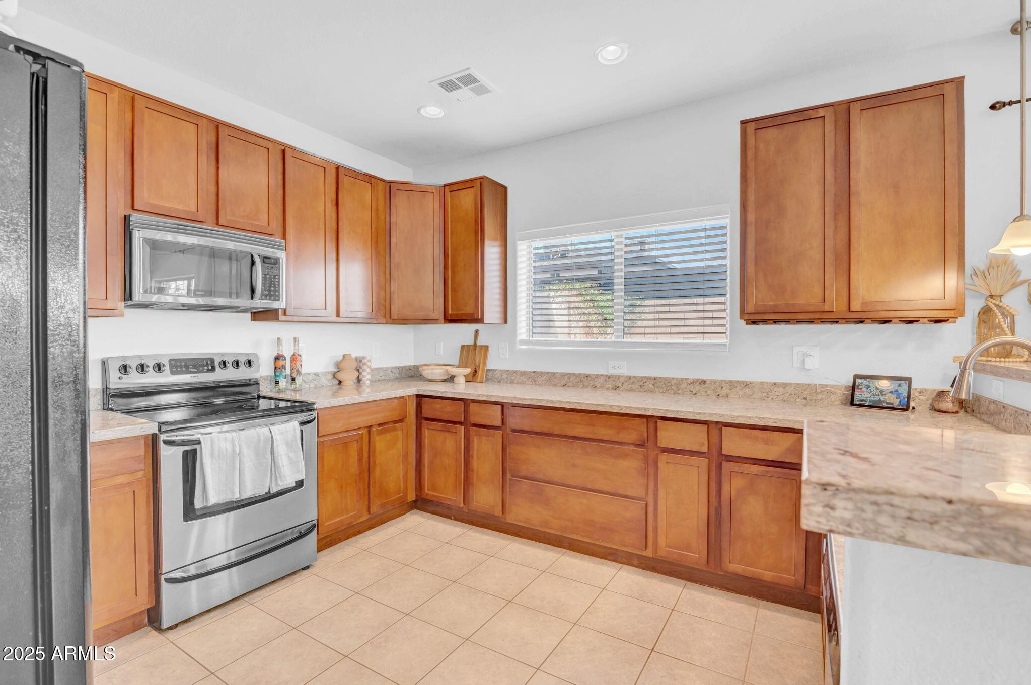 2929 N 37TH Street 10