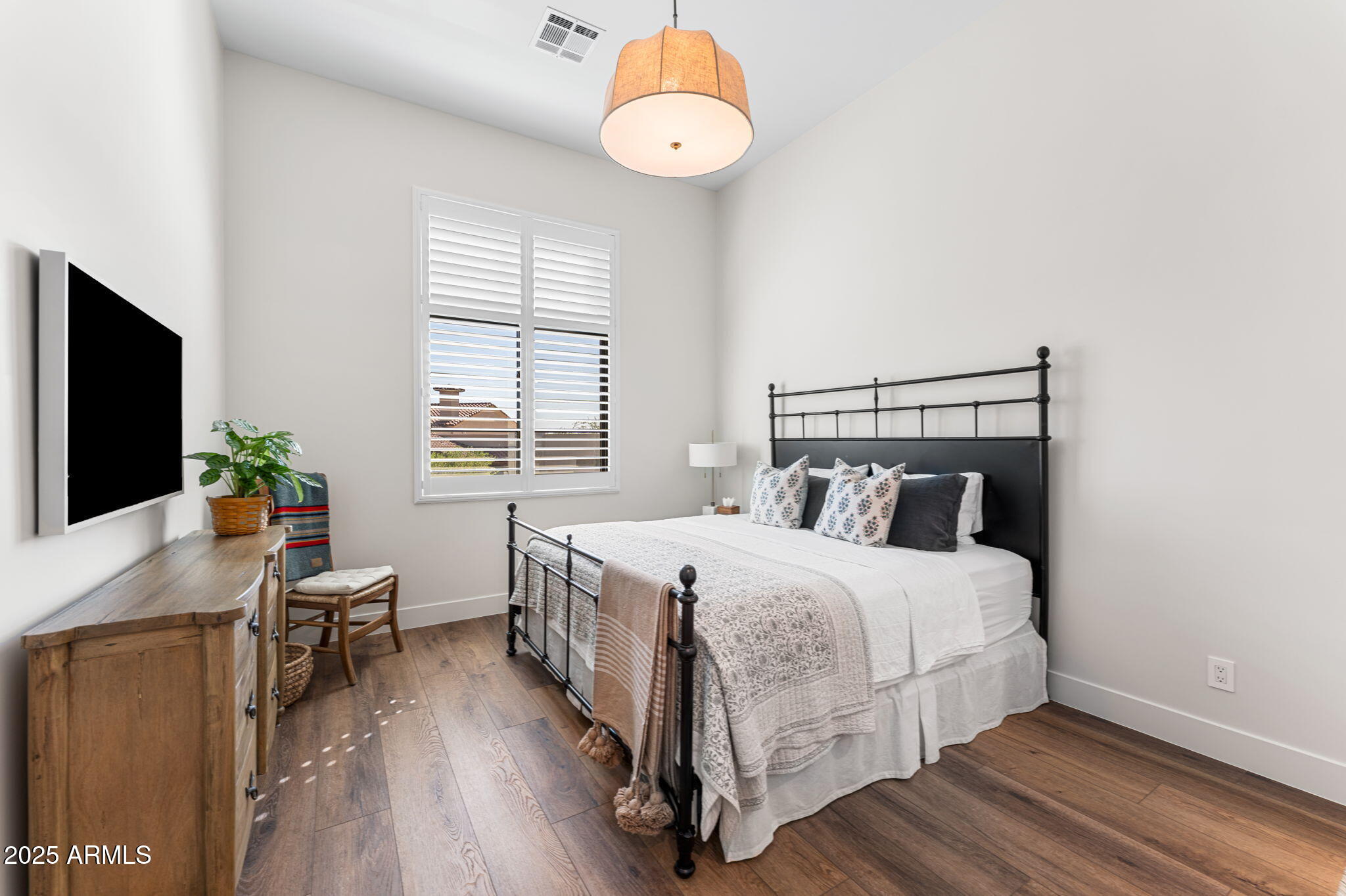 7426 E FOREST TRAIL Circle