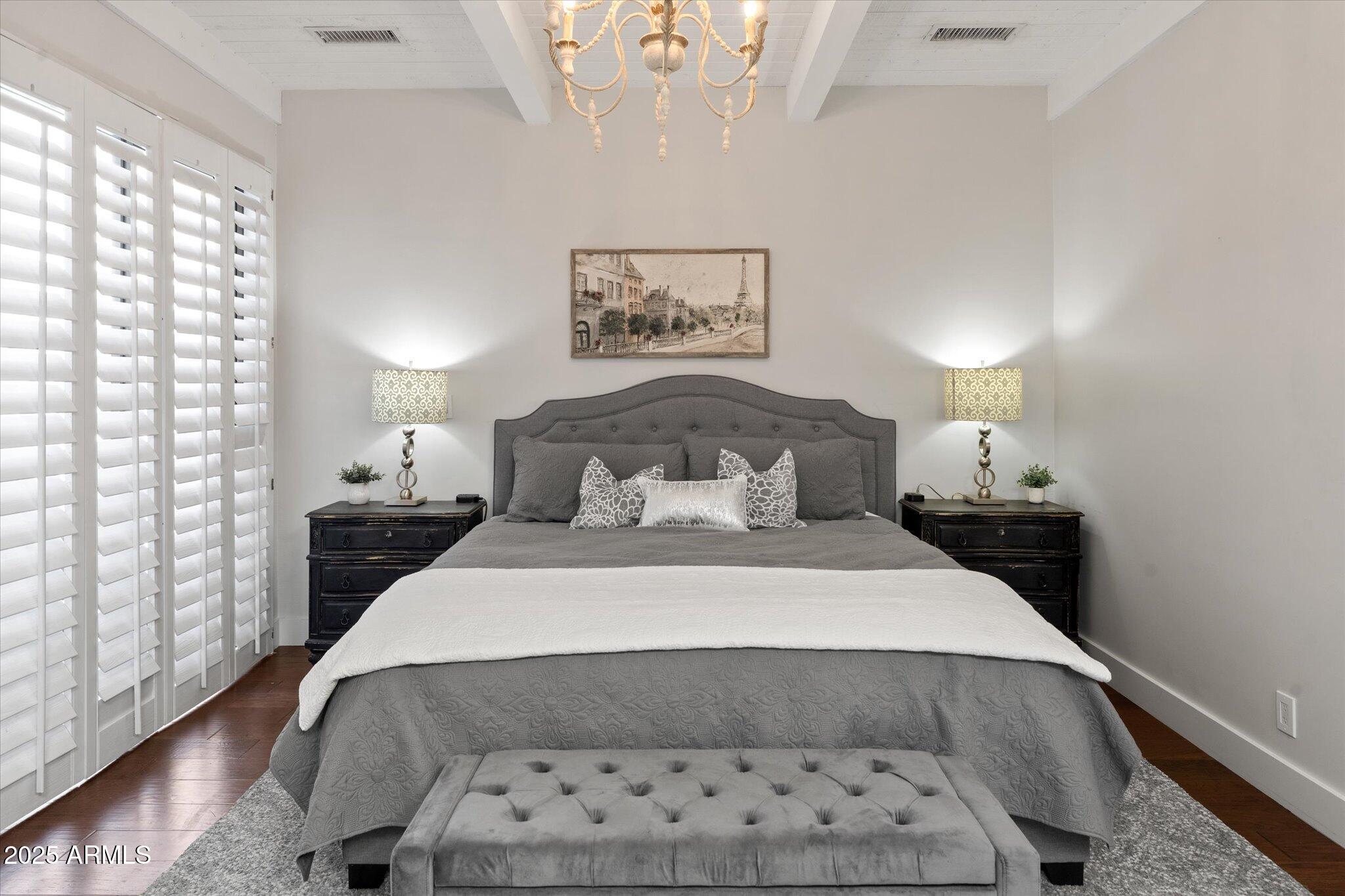 6333 N SCOTTSDALE Road Unit: 5