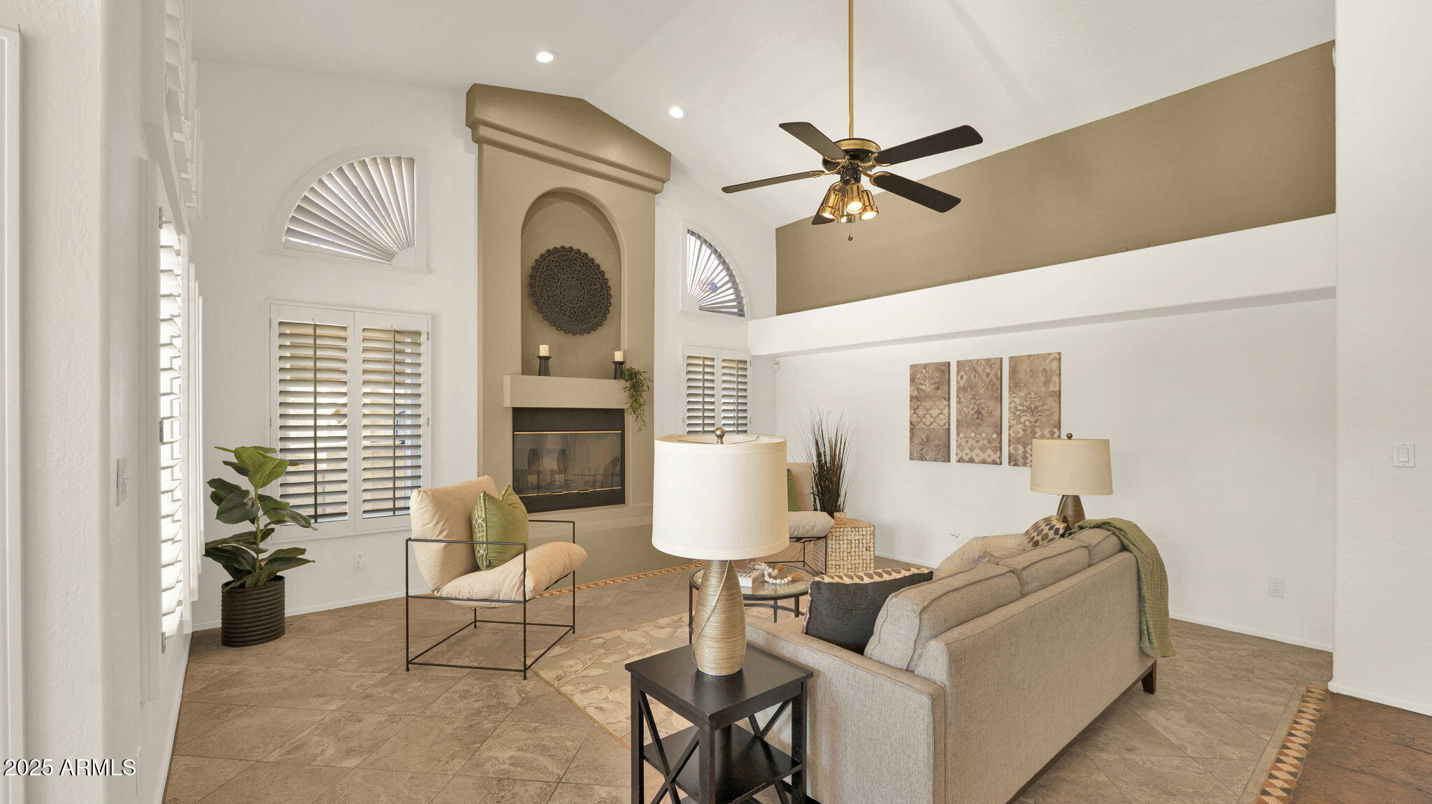 2545 E CATHEDRAL ROCK Drive