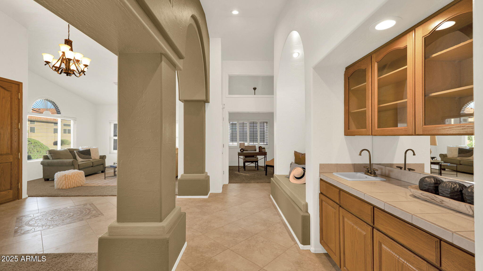 2545 E CATHEDRAL ROCK Drive