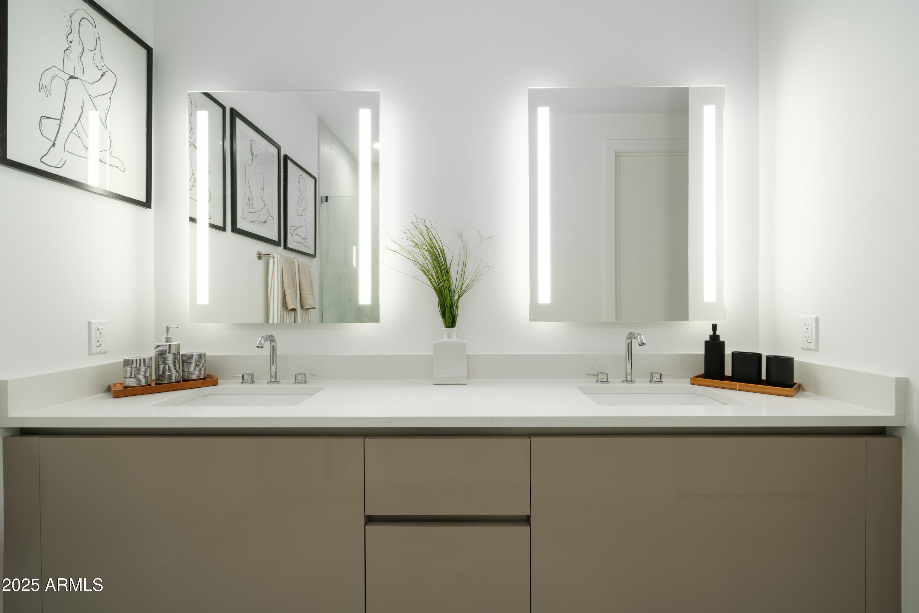 19355 N 73RD Way I2023