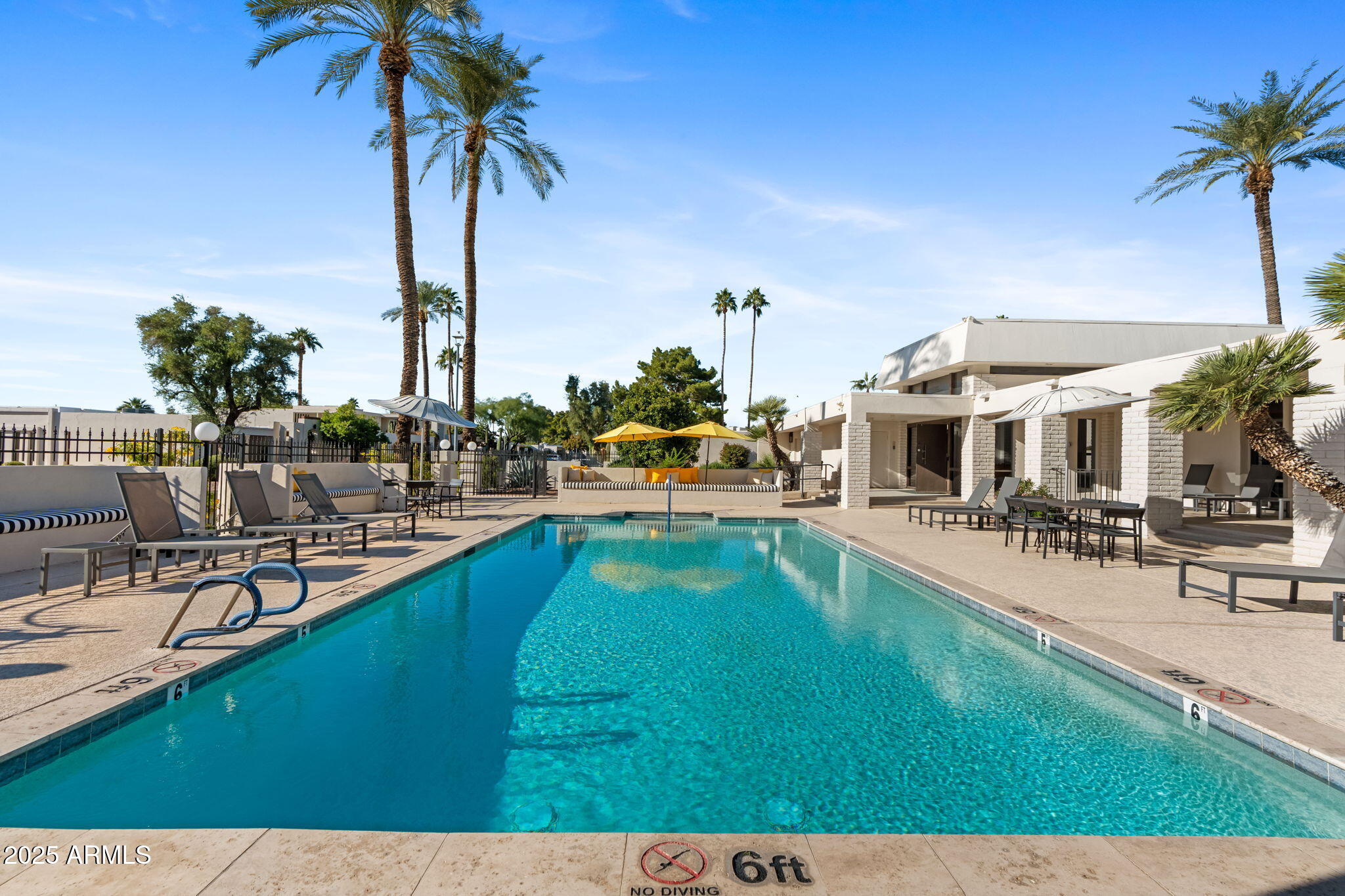 8749 E VIA DE DORADO