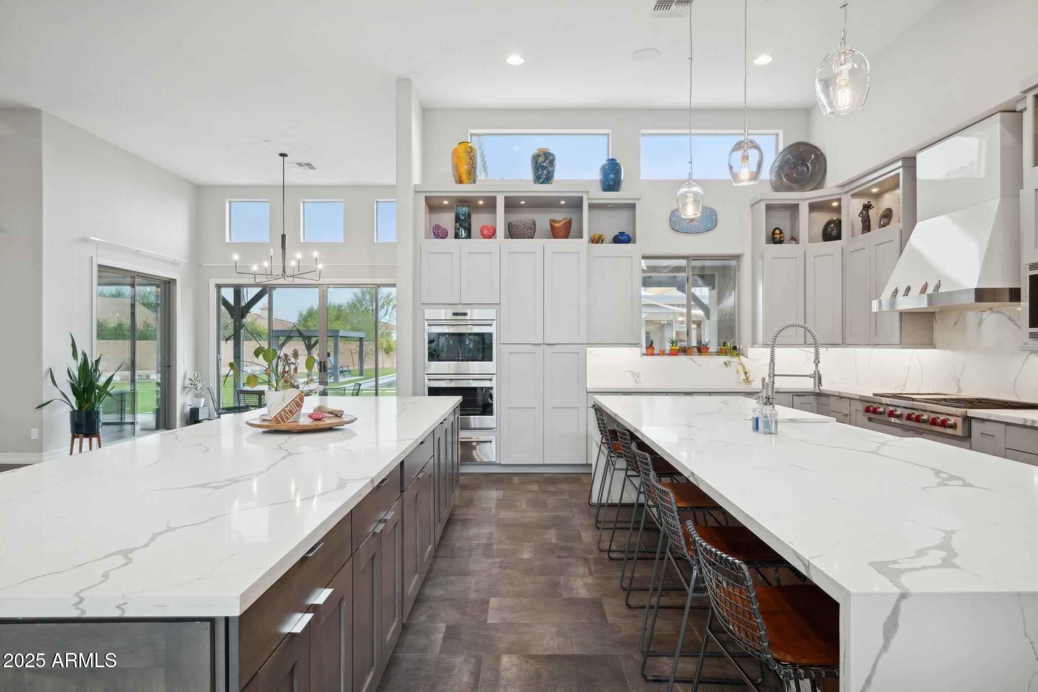 5237 E MONTGOMERY Road