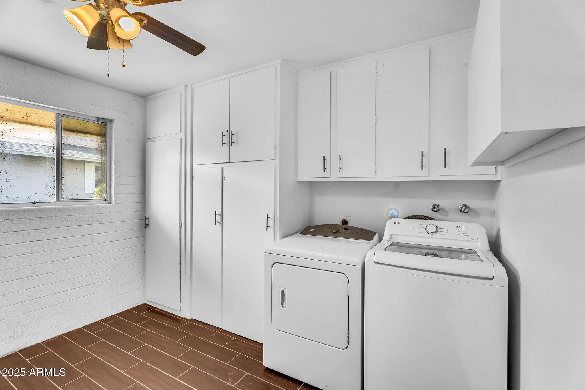 13621 N EMBERWOOD Drive