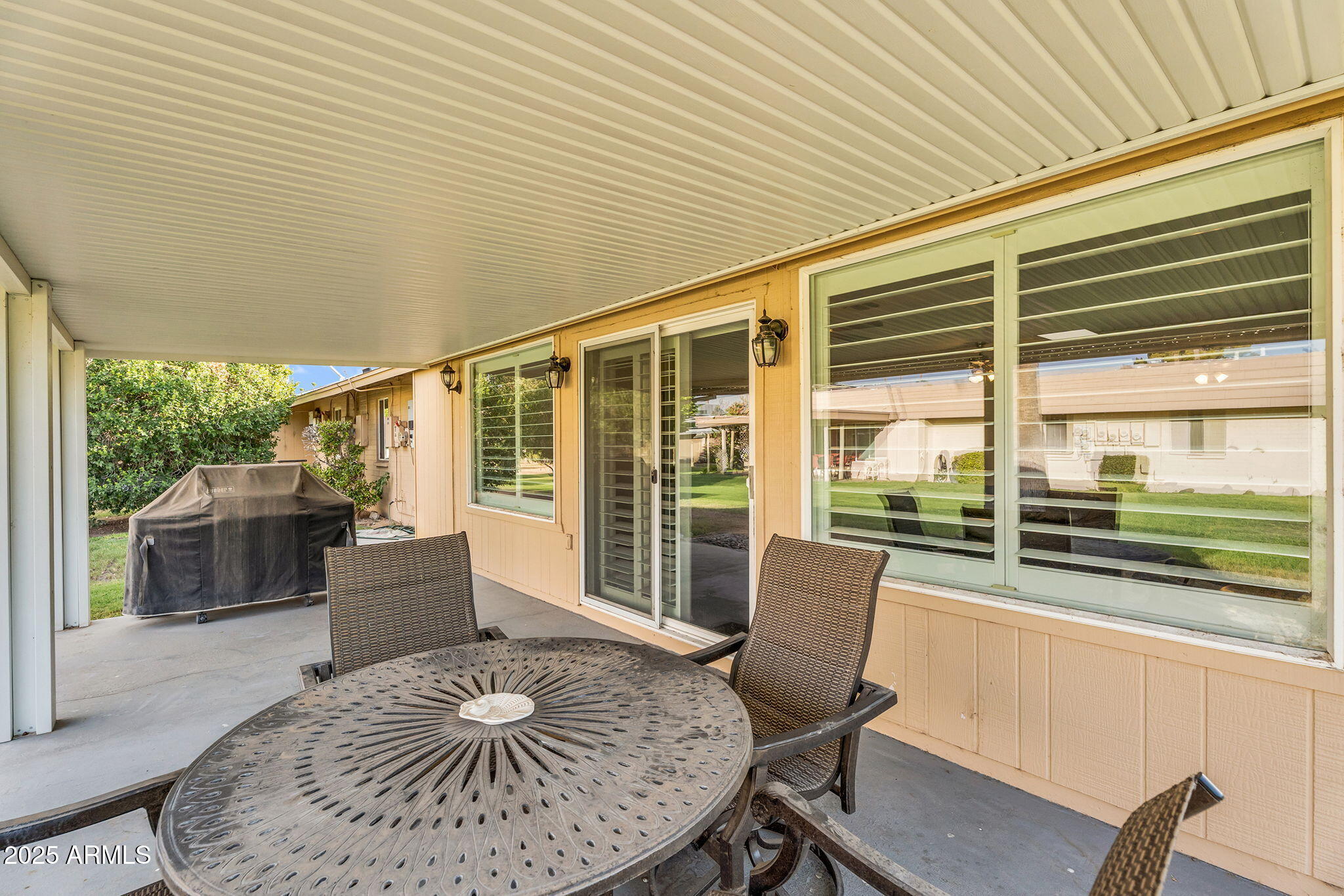 13621 N EMBERWOOD Drive