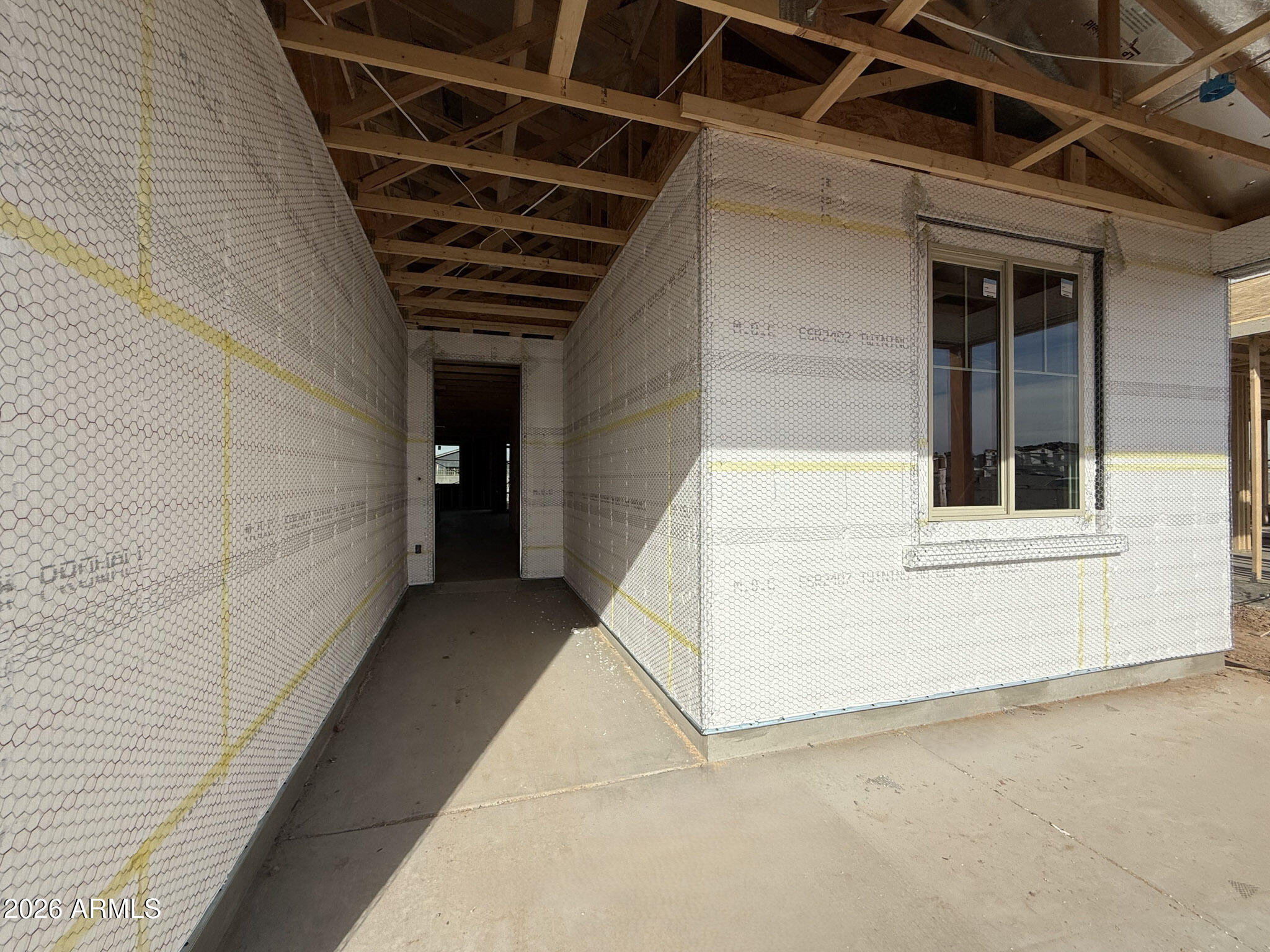 9538 W TAMARISK Avenue