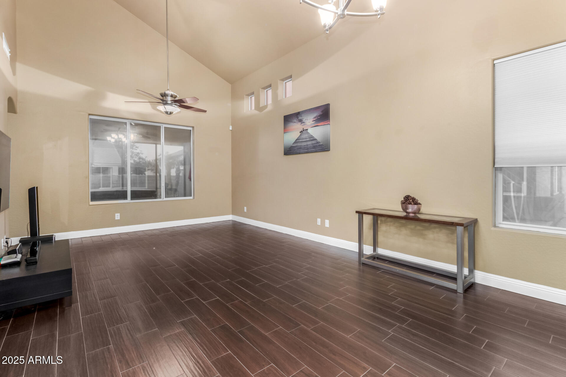 1938 E LOS ALAMOS Street