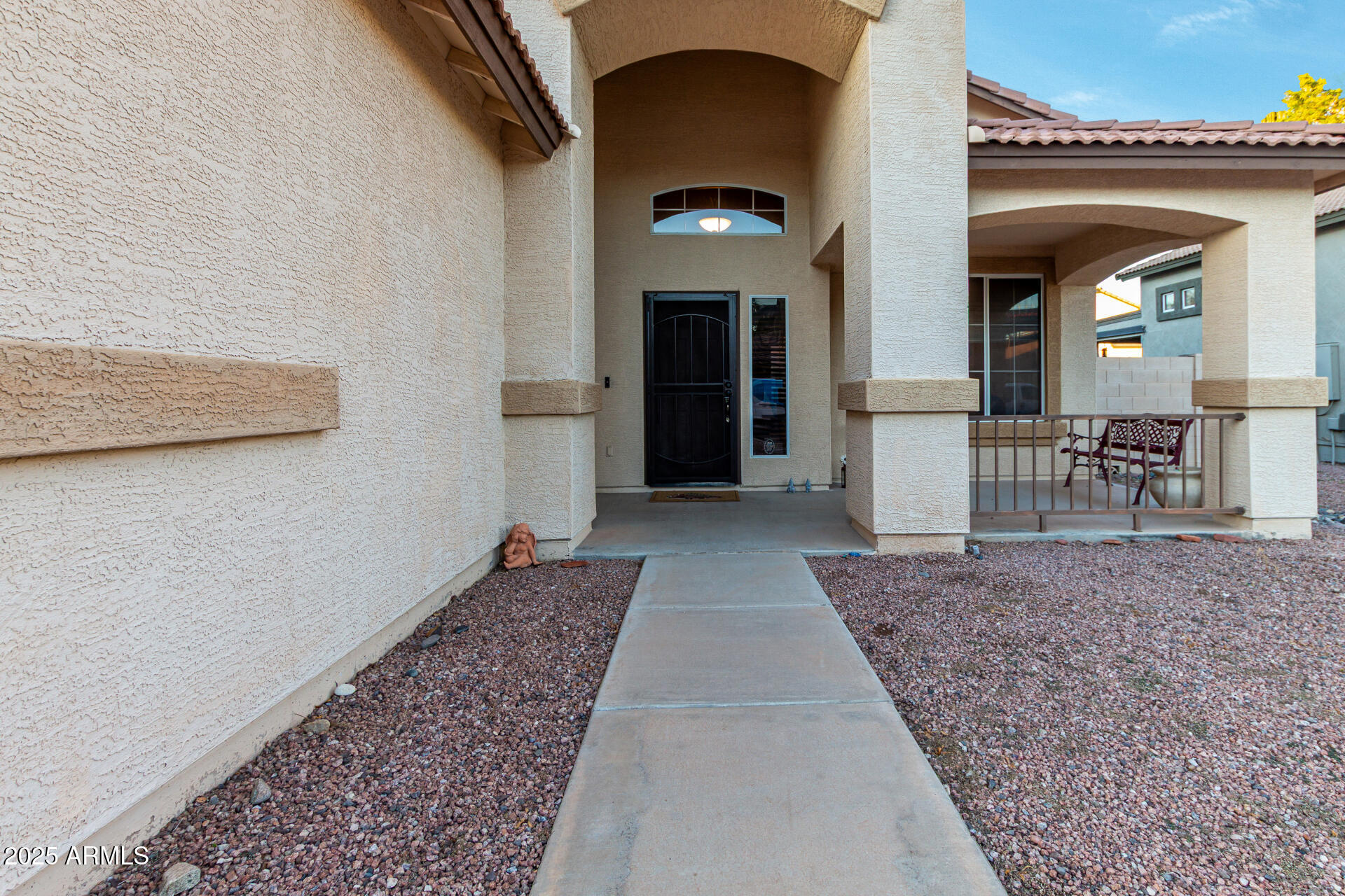 1938 E LOS ALAMOS Street