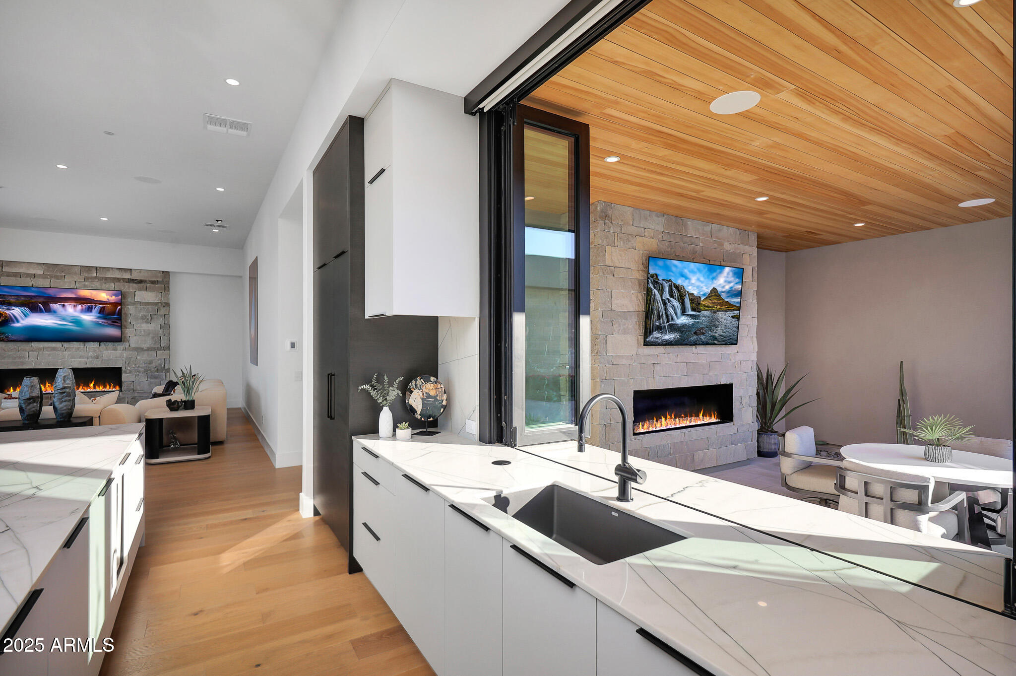 12864 E Harper Drive