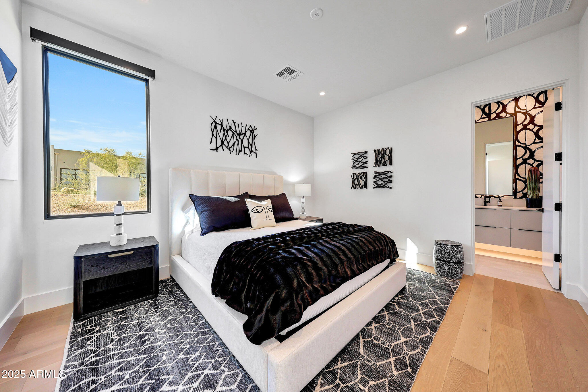 12864 E Harper Drive