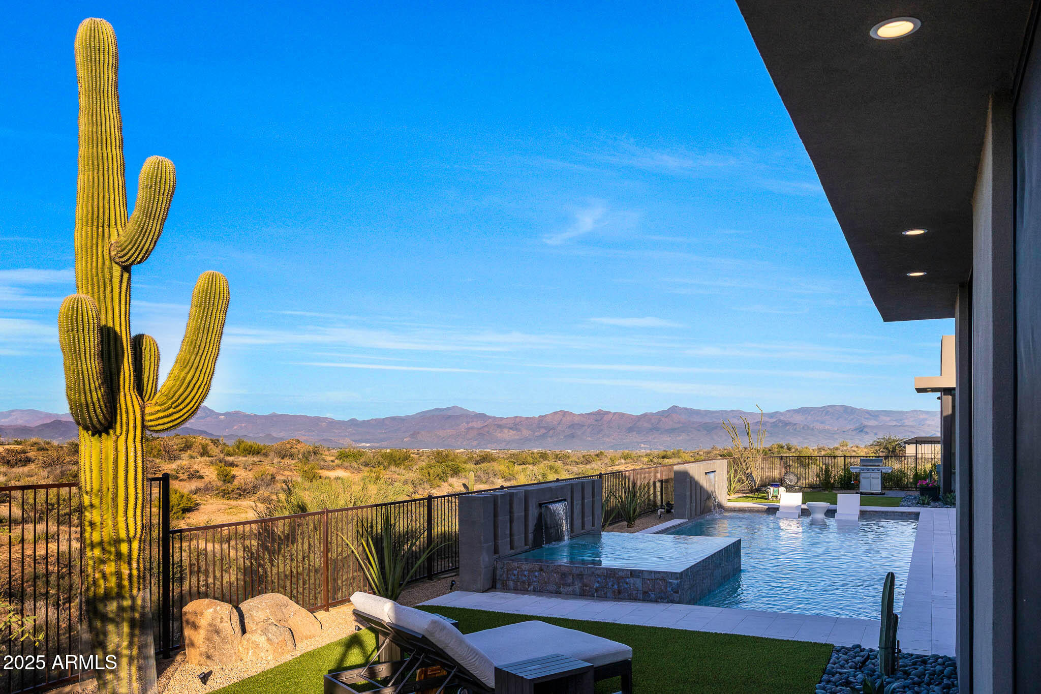 12864 E Harper Drive