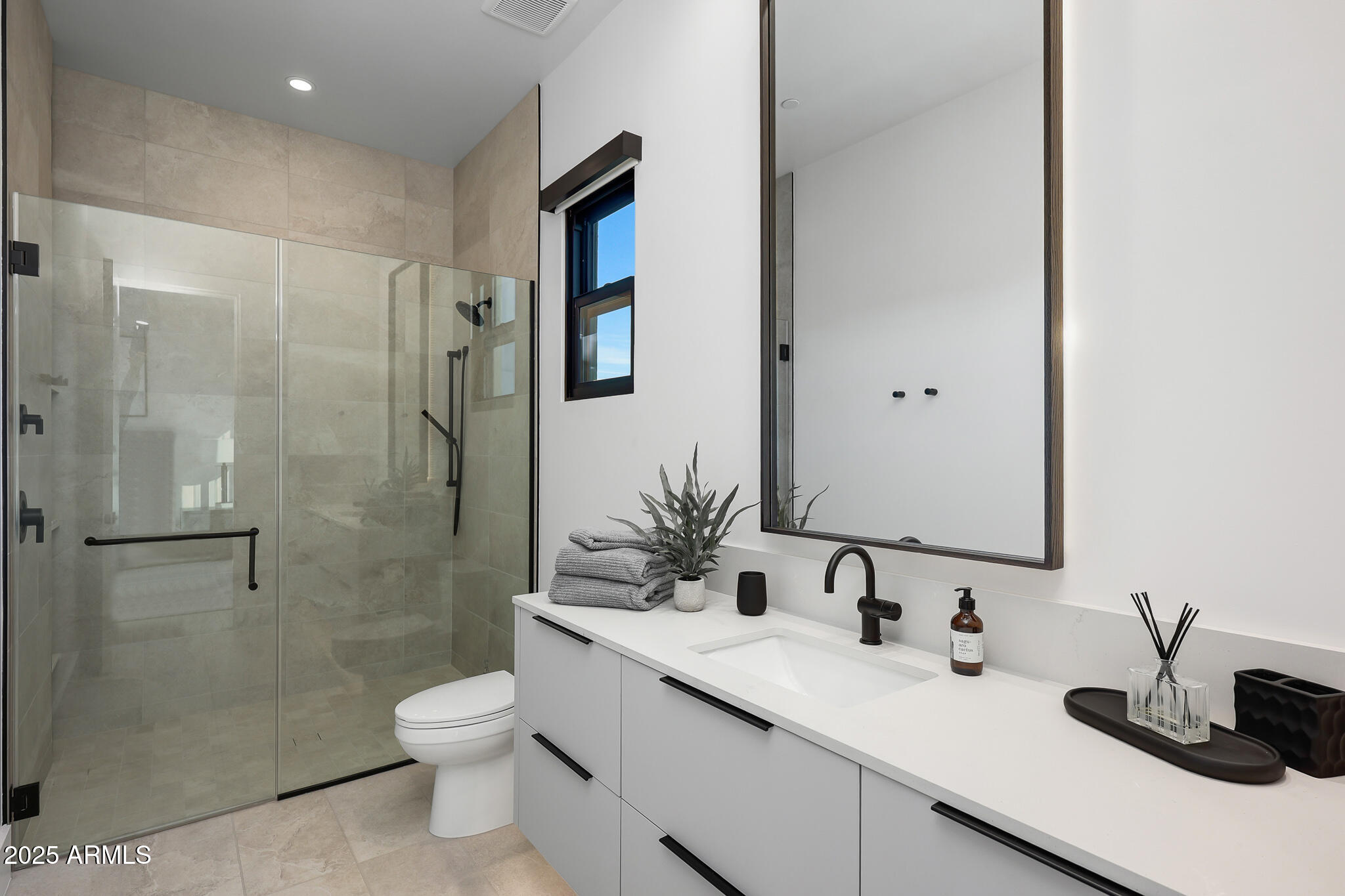 12864 E Harper Drive