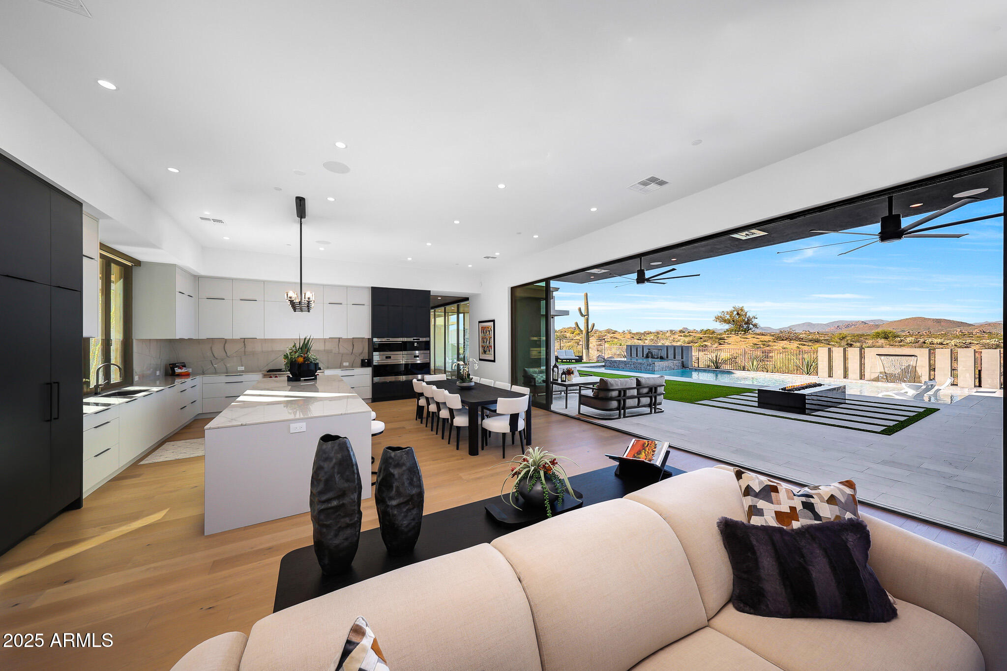 12864 E Harper Drive