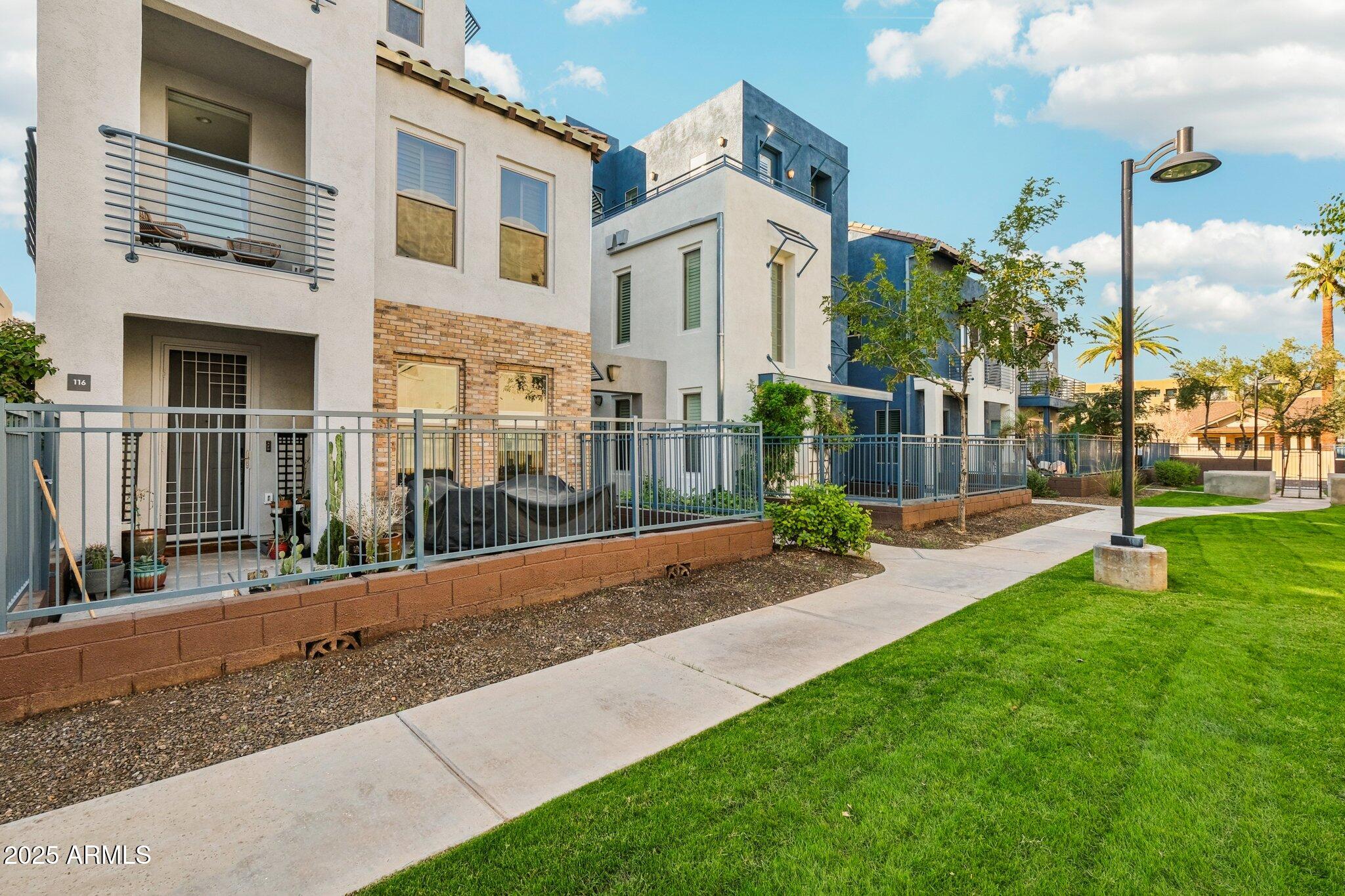 615 E PORTLAND Street 115