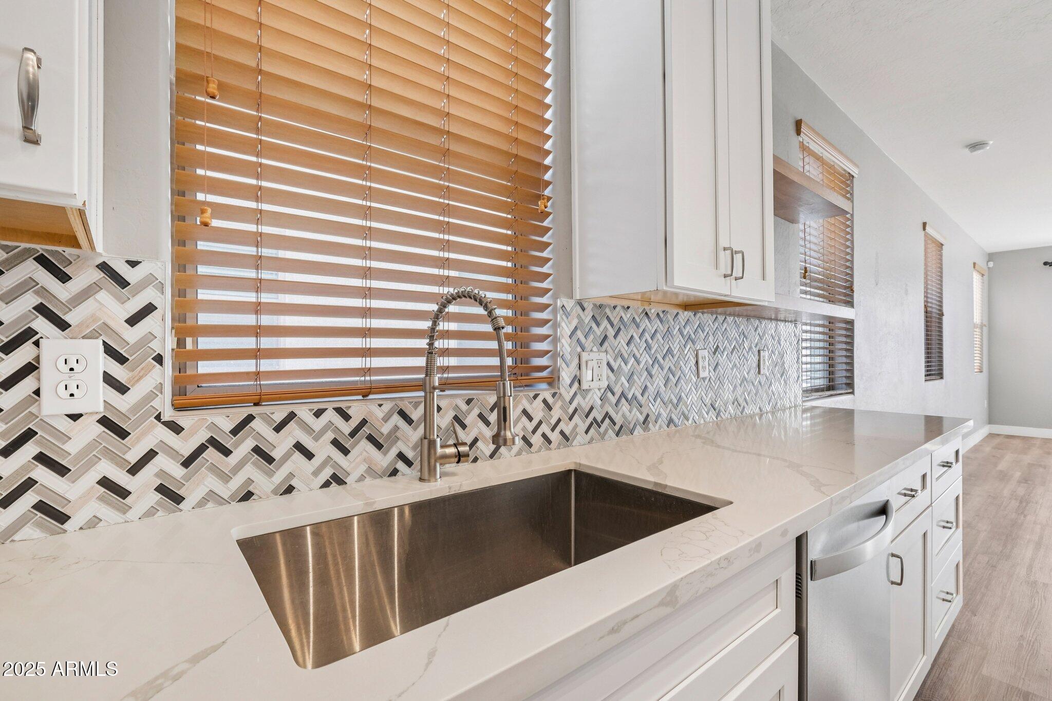 615 E PORTLAND Street 115