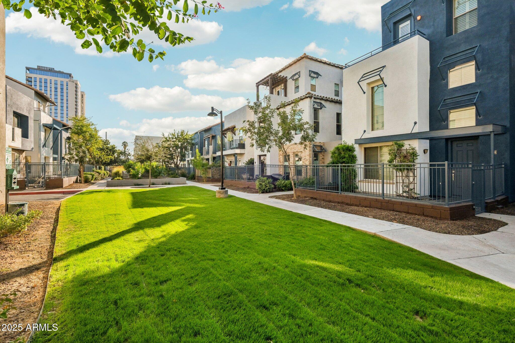 615 E PORTLAND Street 115