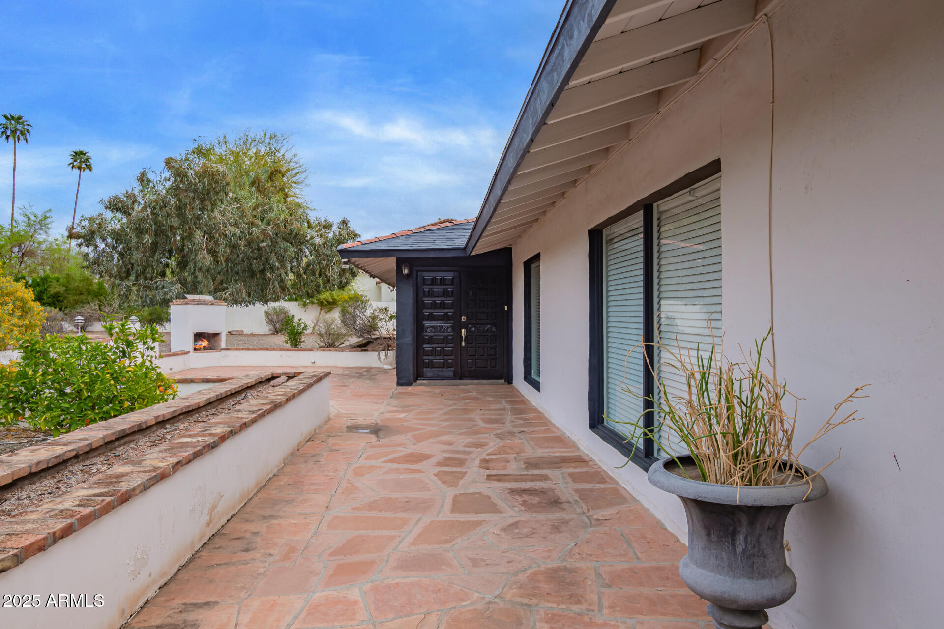 5401 E EXETER Boulevard