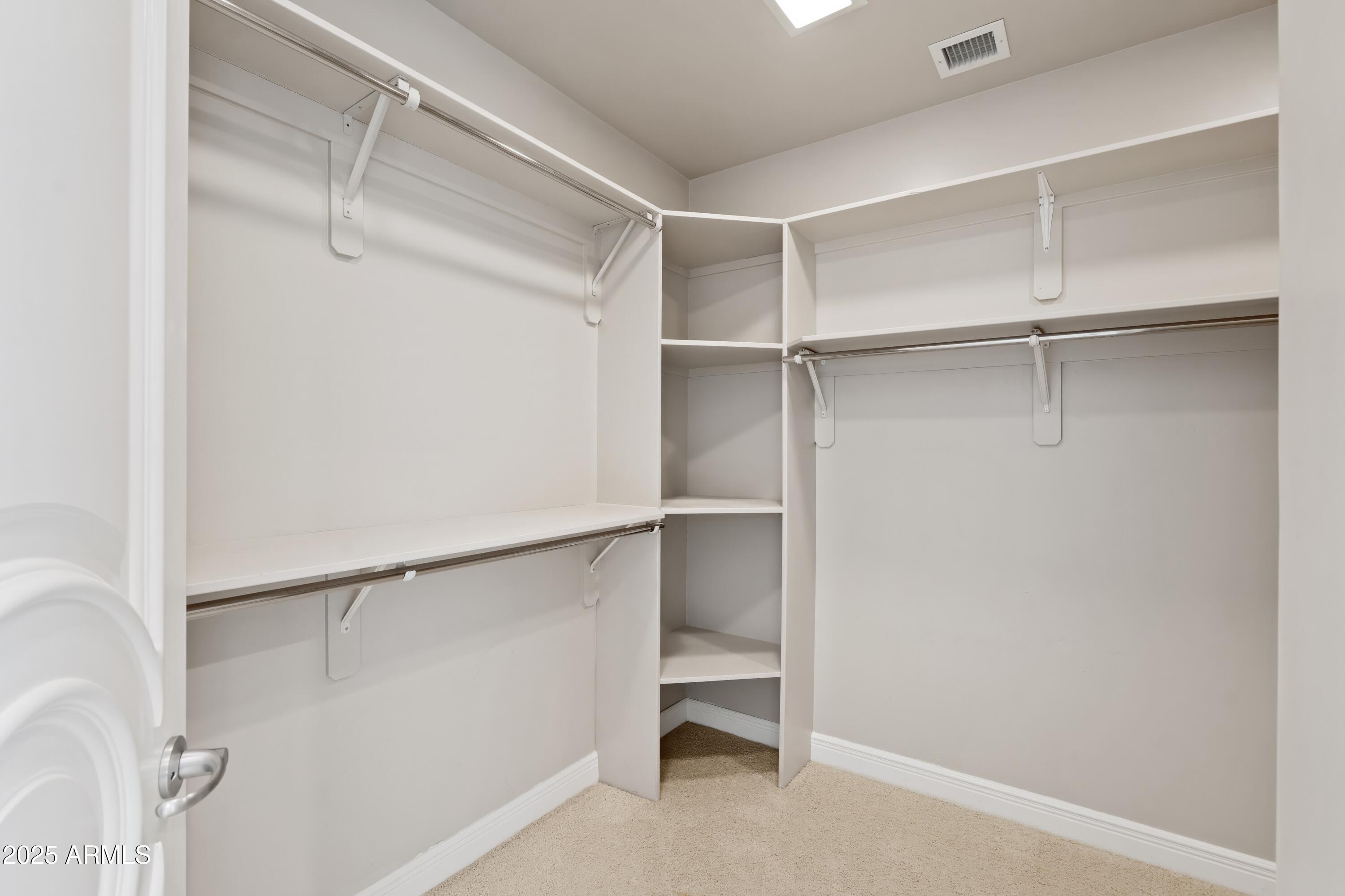 6621 N ARIZONA BILTMORE Circle