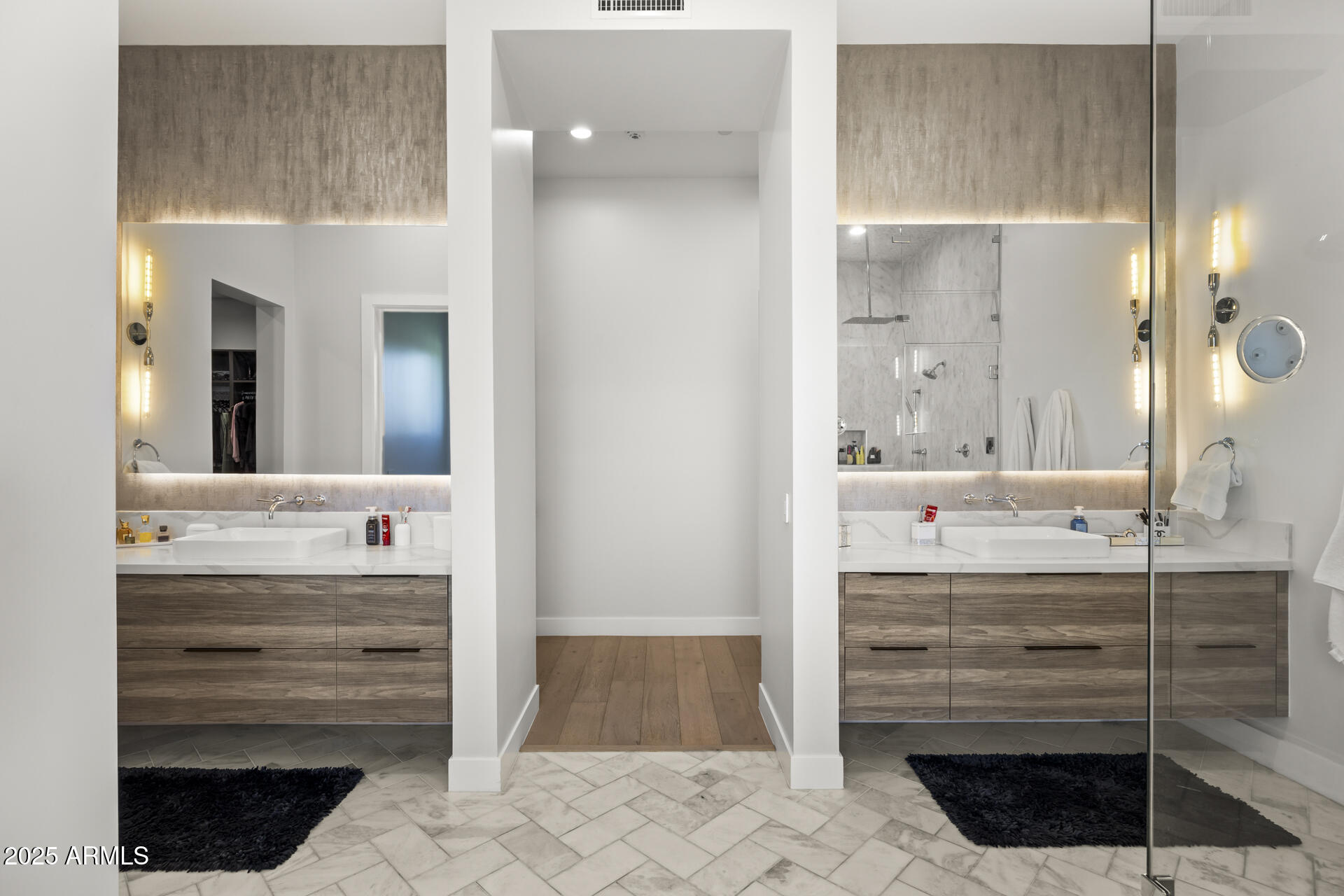 6426 E CALLE CAMELIA Avenue