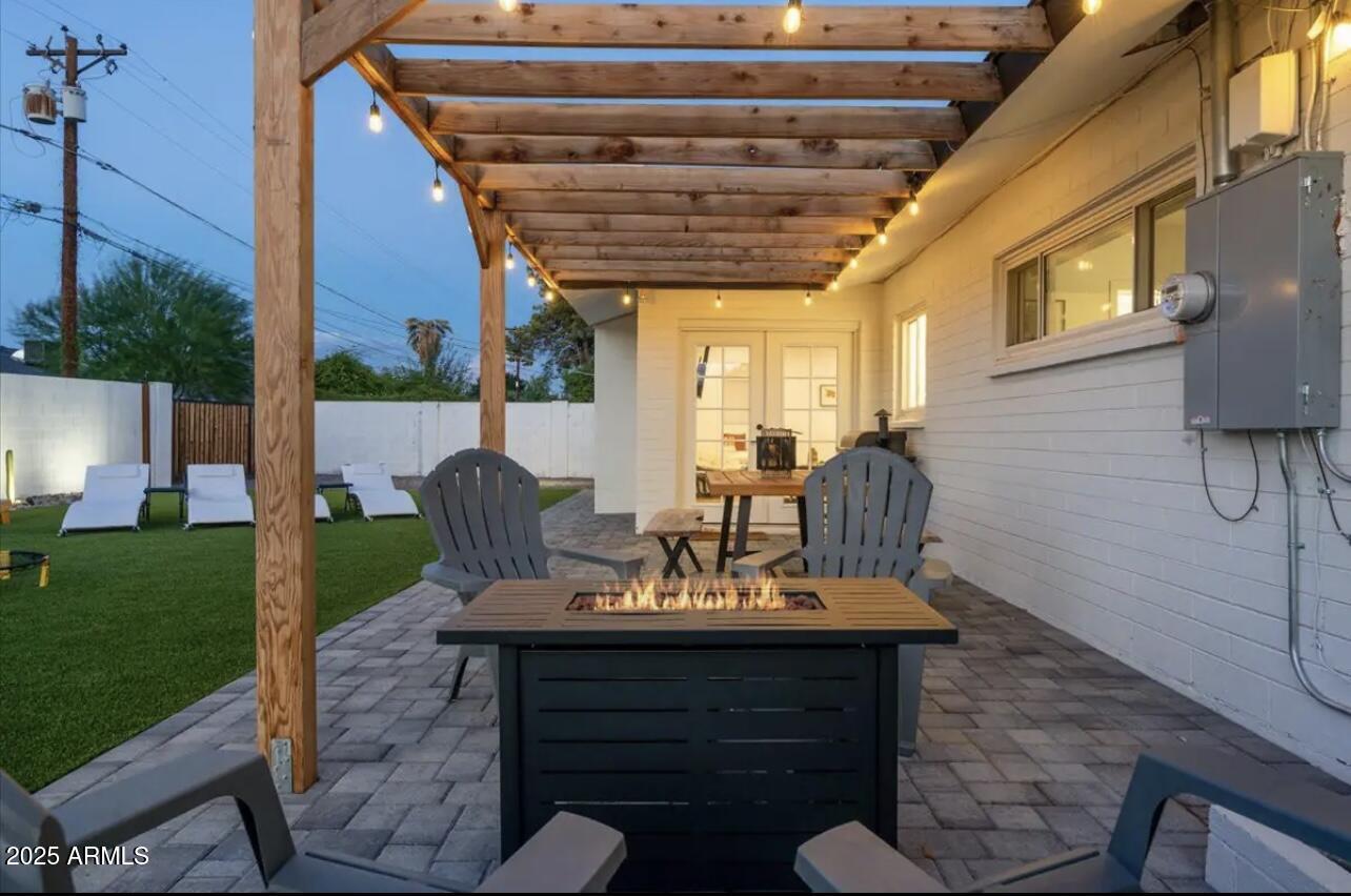 8302 E Windsor Avenue