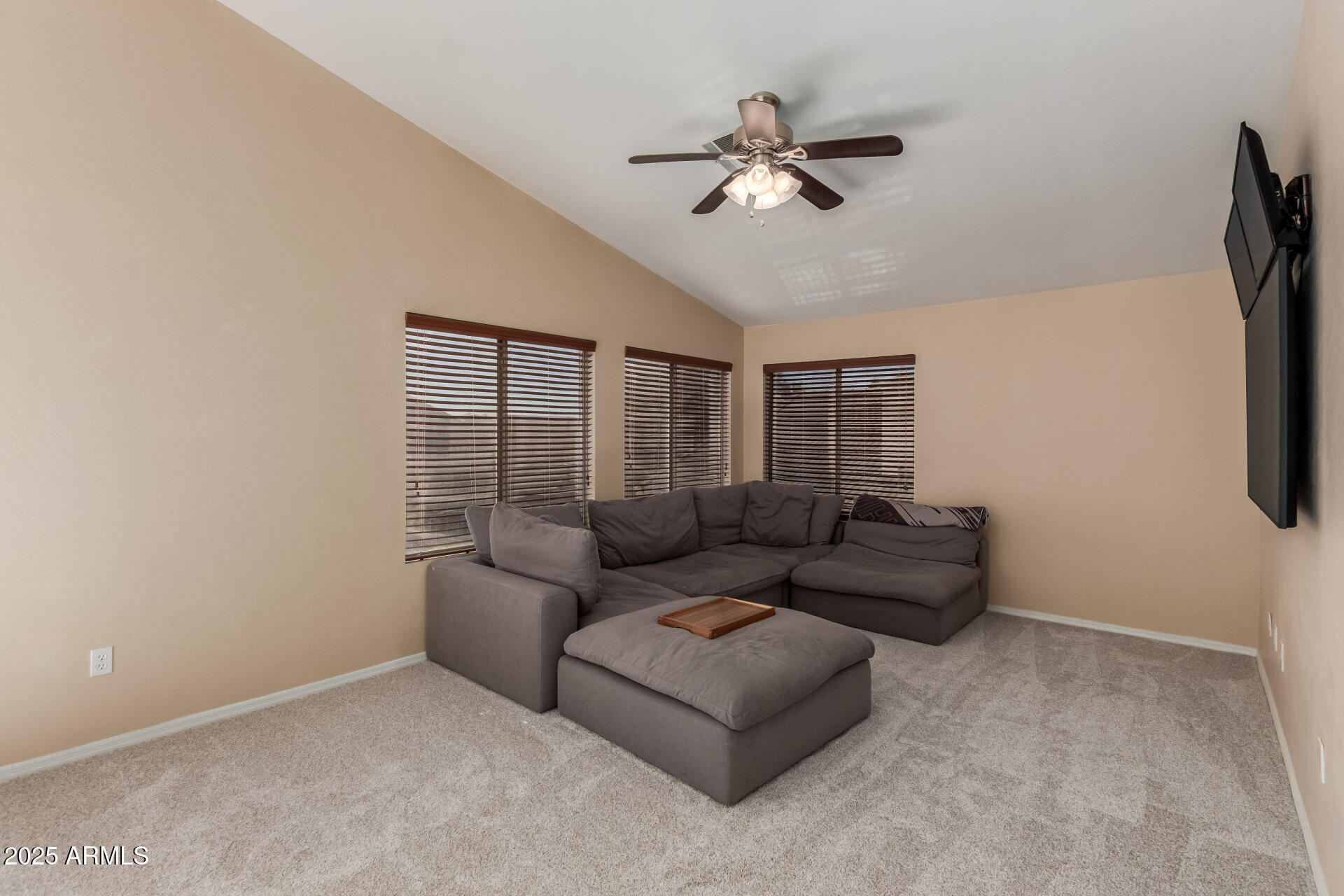 7477 W FIREBIRD Drive