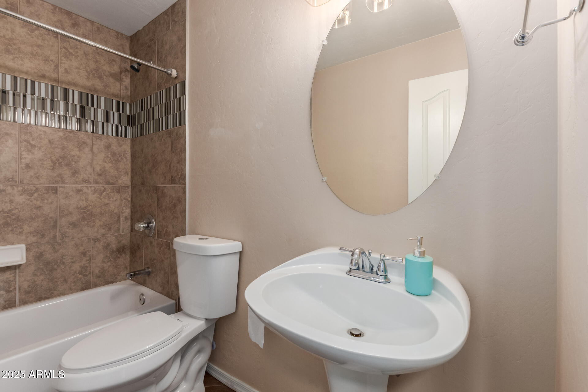 7477 W FIREBIRD Drive